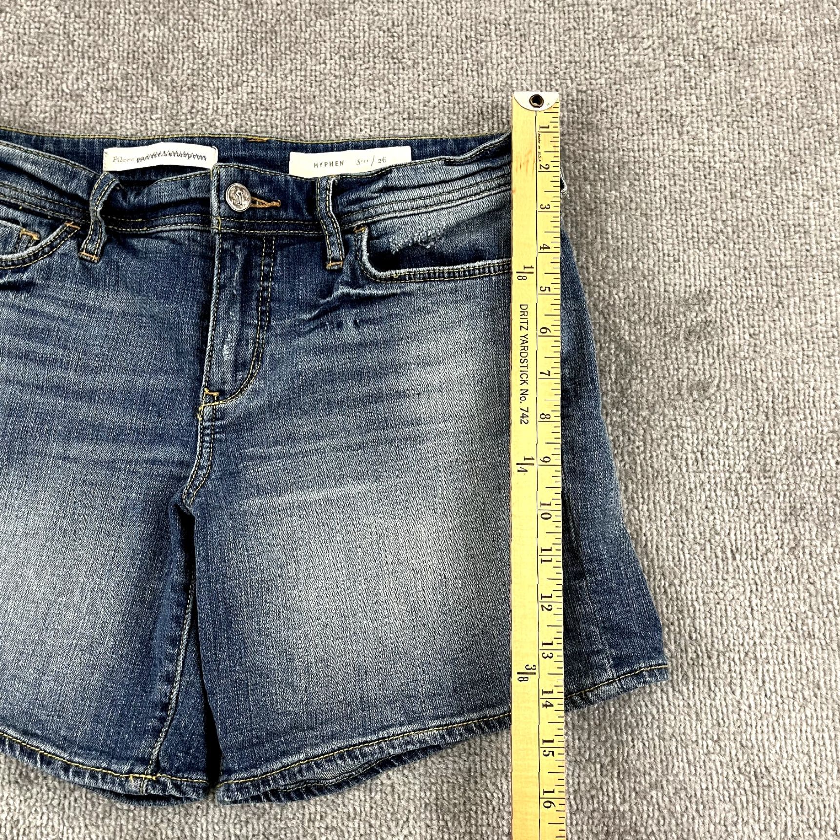 Vintage PILCRO & THE LETTERPRESS Shorts Women Size 26 x 6.5" HYPHEN Distressed Denim Size 26" / US 2 / IT 38 - 6 Thumbnail