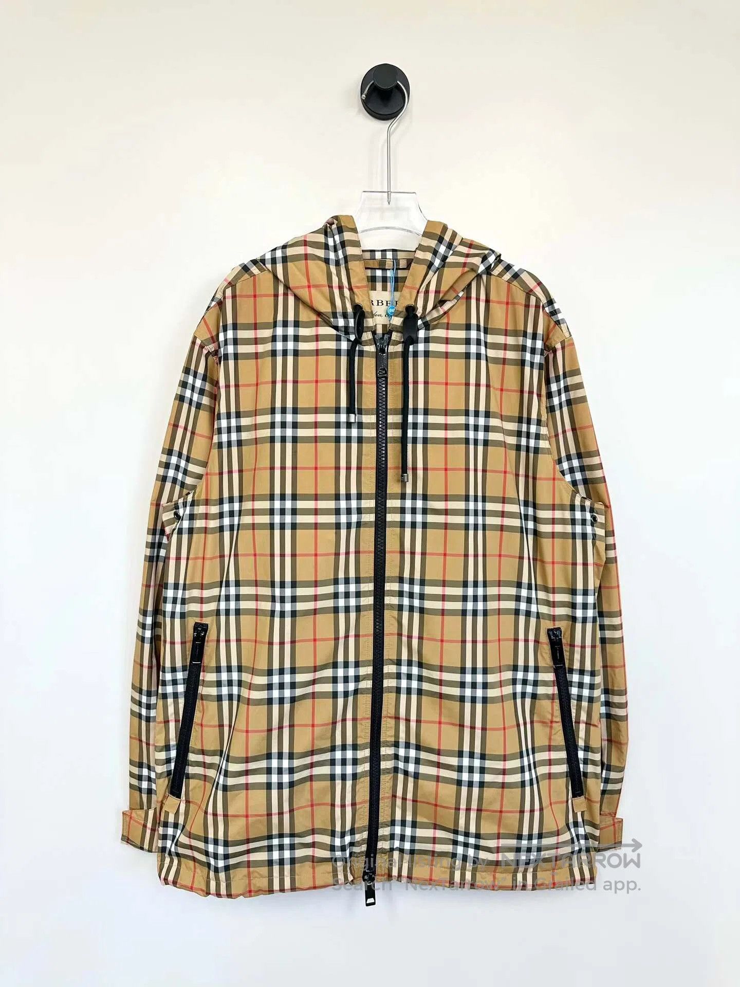 Burberry Burberry Khaki Classic Plaid Zip-up Hooded Windbreaker Jac Size US L / EU 52-54 / 3 - 1 Thumbnail