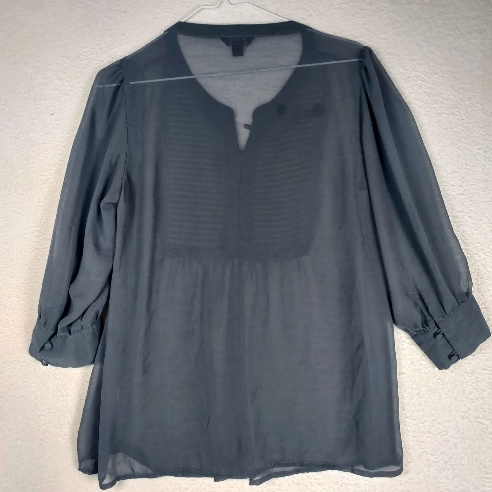 Banana Republic Banana Republic Blouse Shirt Women M Blue Sheer Pintuck Button Basic Regular Shirt Size M / US 6-8 / IT 42-44 - 2 Thumbnail