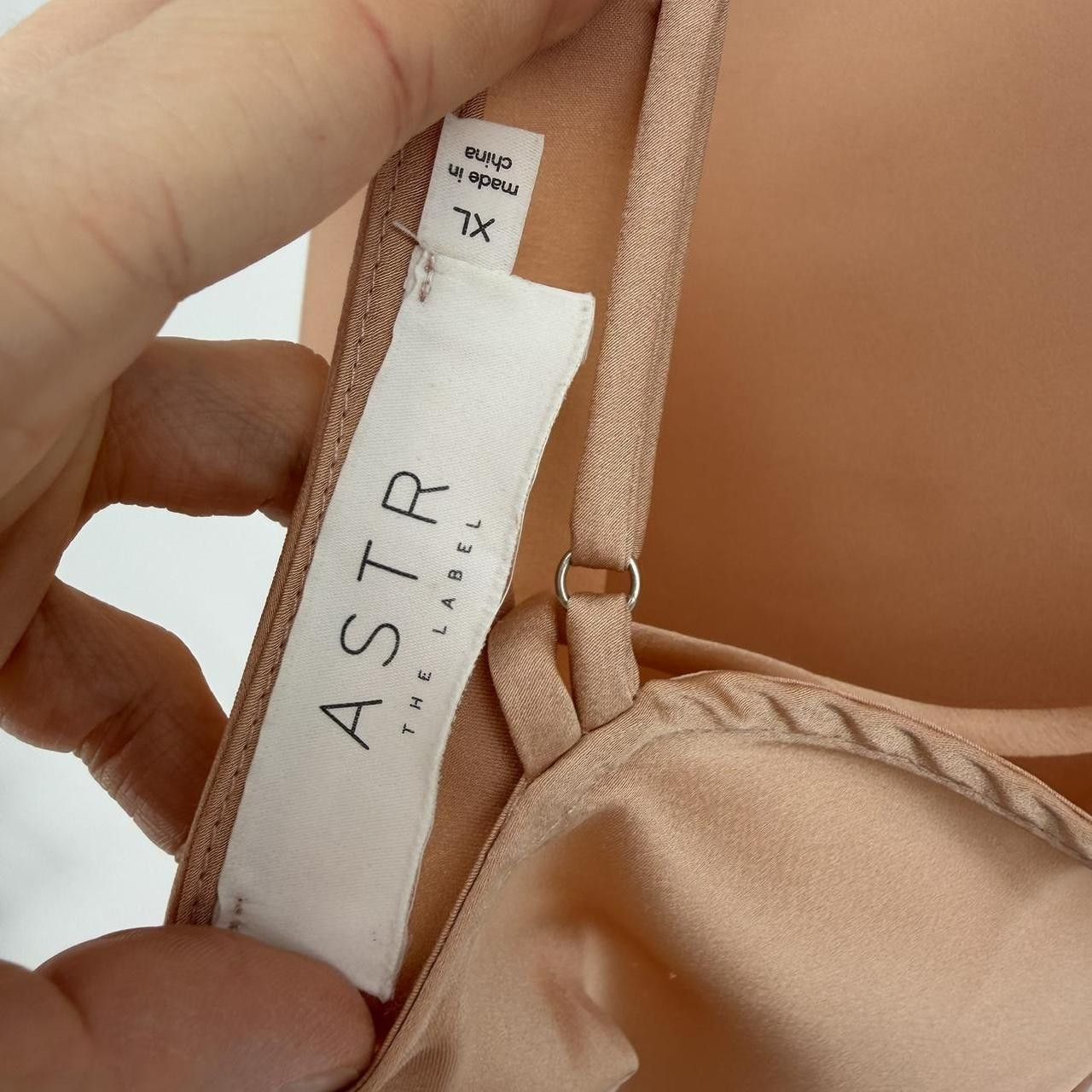 ASTR The Label Astr The Label Palisades Cowl Size XL / US 12-14 / IT 48-50 - 7 Thumbnail
