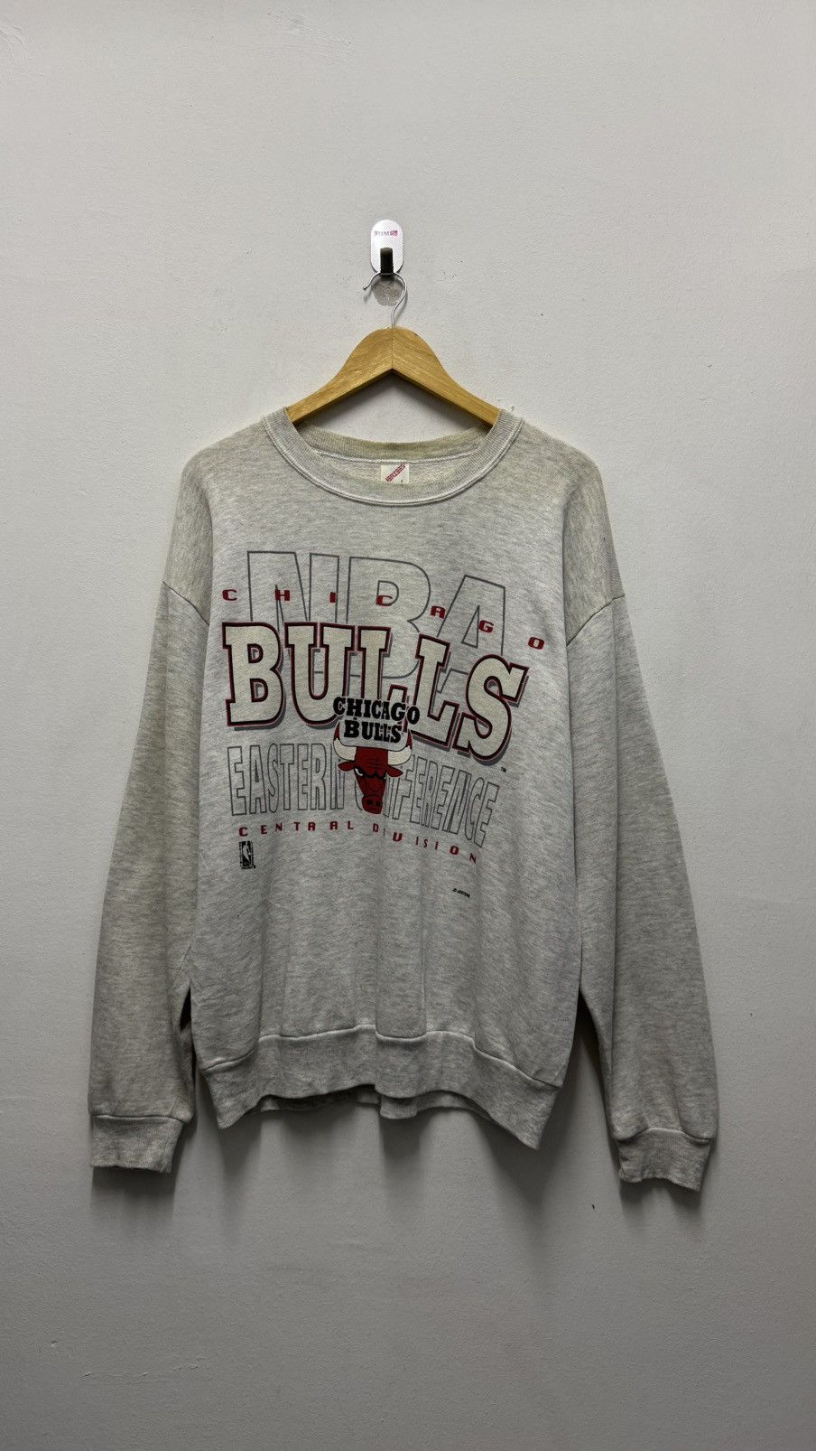 NBA Vintage Chicago Bulls Sweatshirt Size US L / EU 52-54 / 3 - 1 Thumbnail