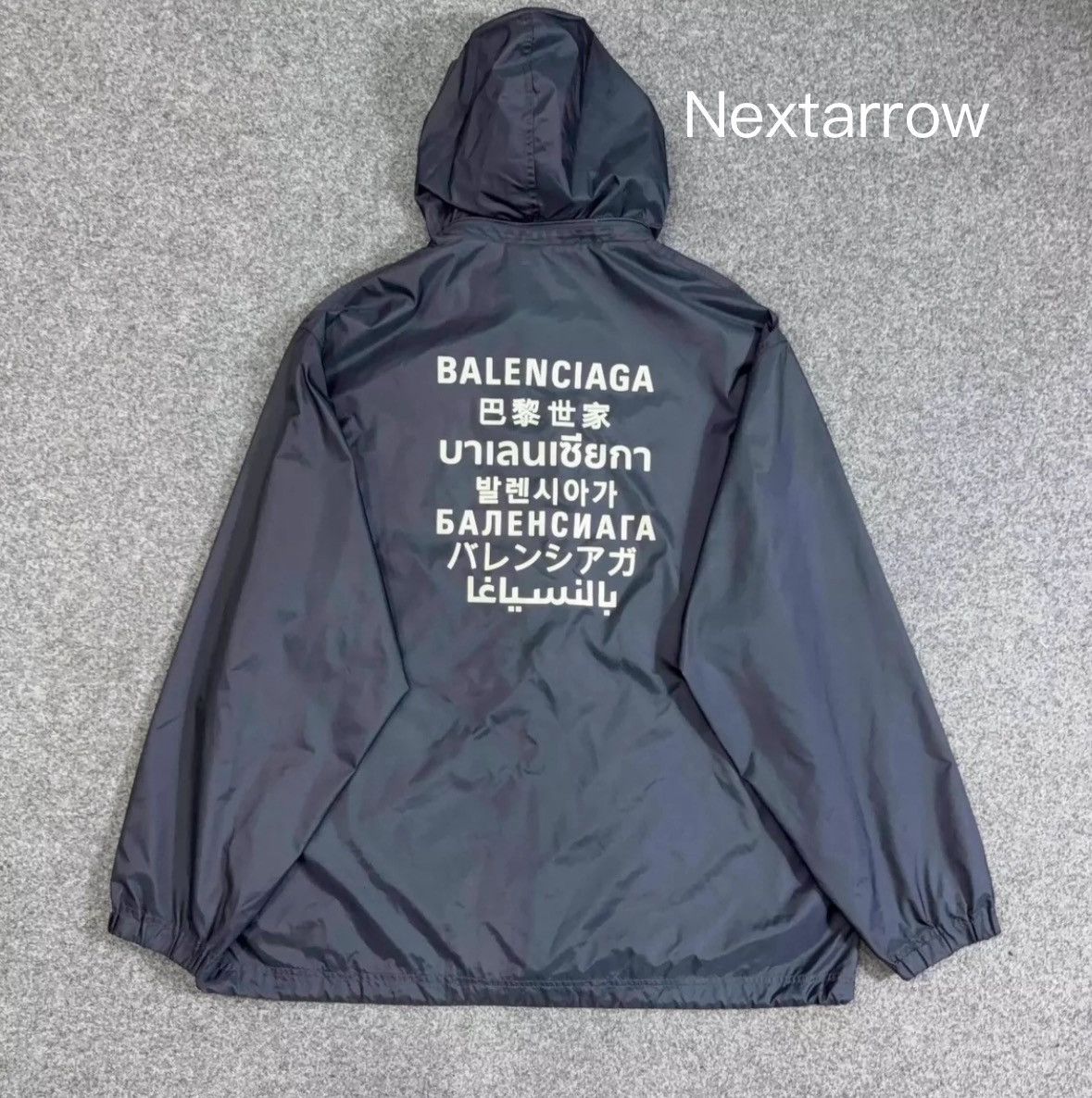 Balenciaga Balenciaga 7-language logo printed submachine jacket Size US M / EU 48-50 / 2 - 2 Thumbnail