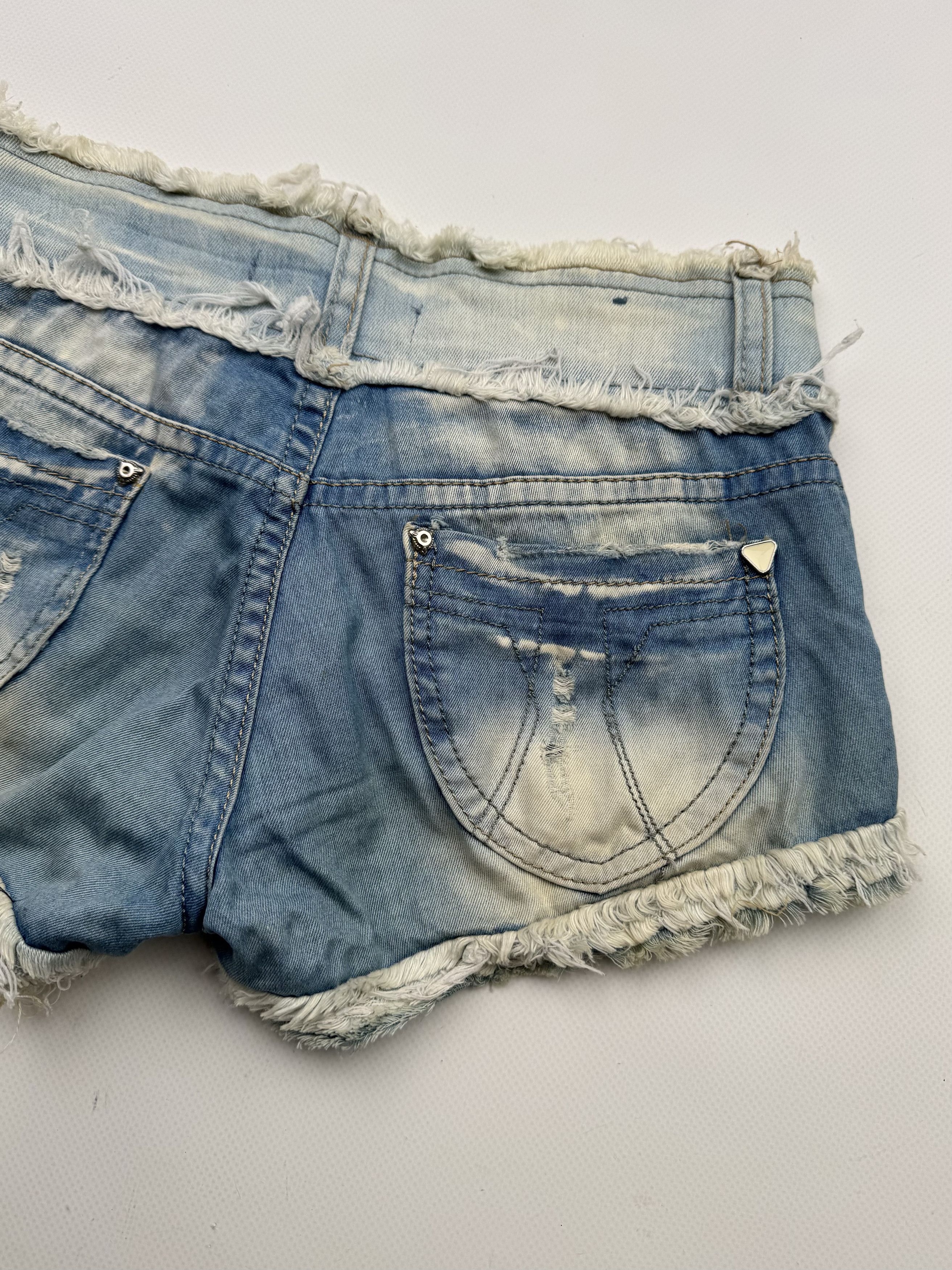 Japanese Brand 90's Distressed Mini Shorts B72(V125)E2 Size 25" / US 0 / IT 36 - 9 Thumbnail