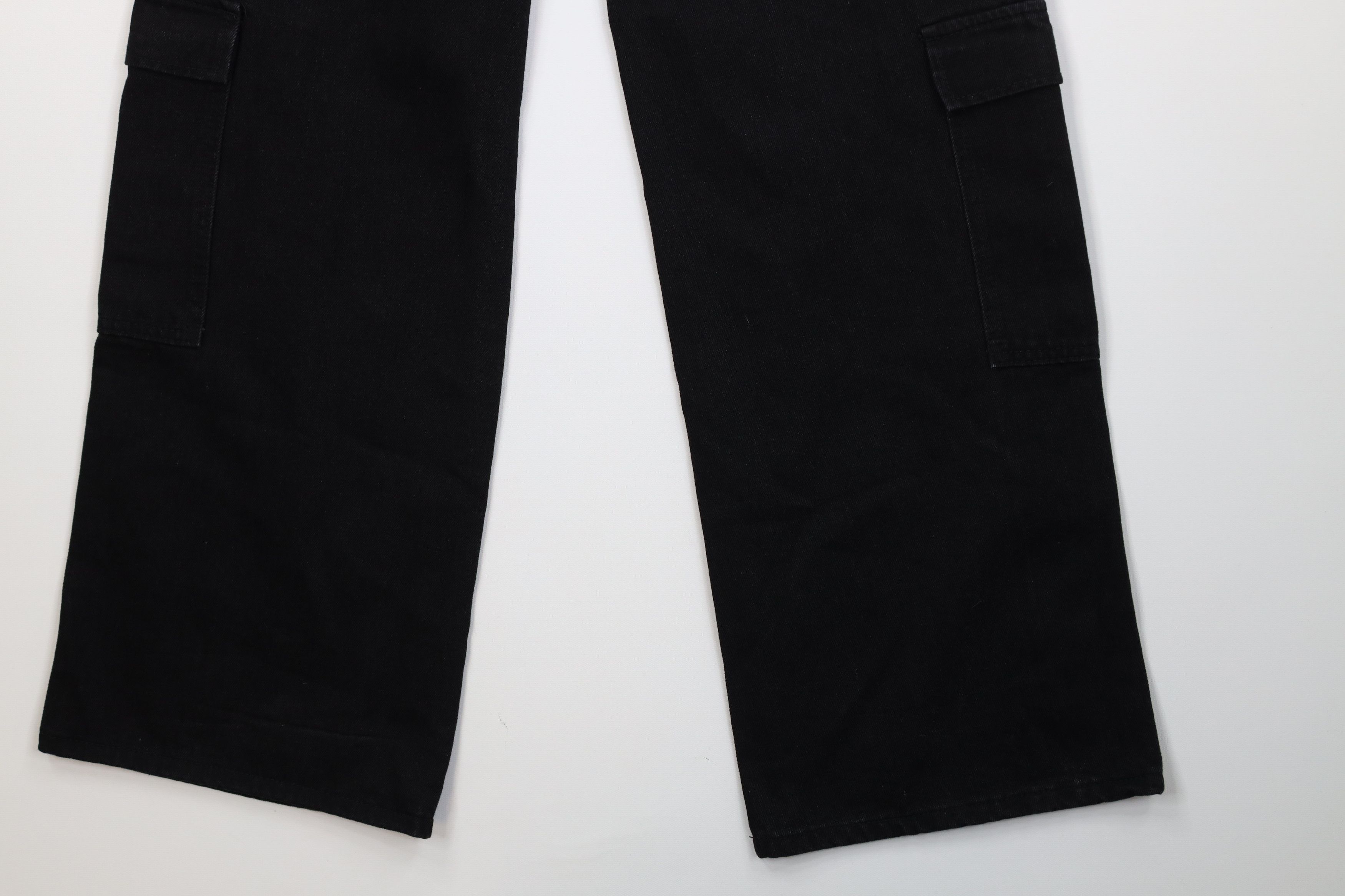 Vintage Vintage 90s Y2K Streetwear Wide Leg Cargo Jeans Black Size 26" / US 2 / IT 38 - 13 Thumbnail