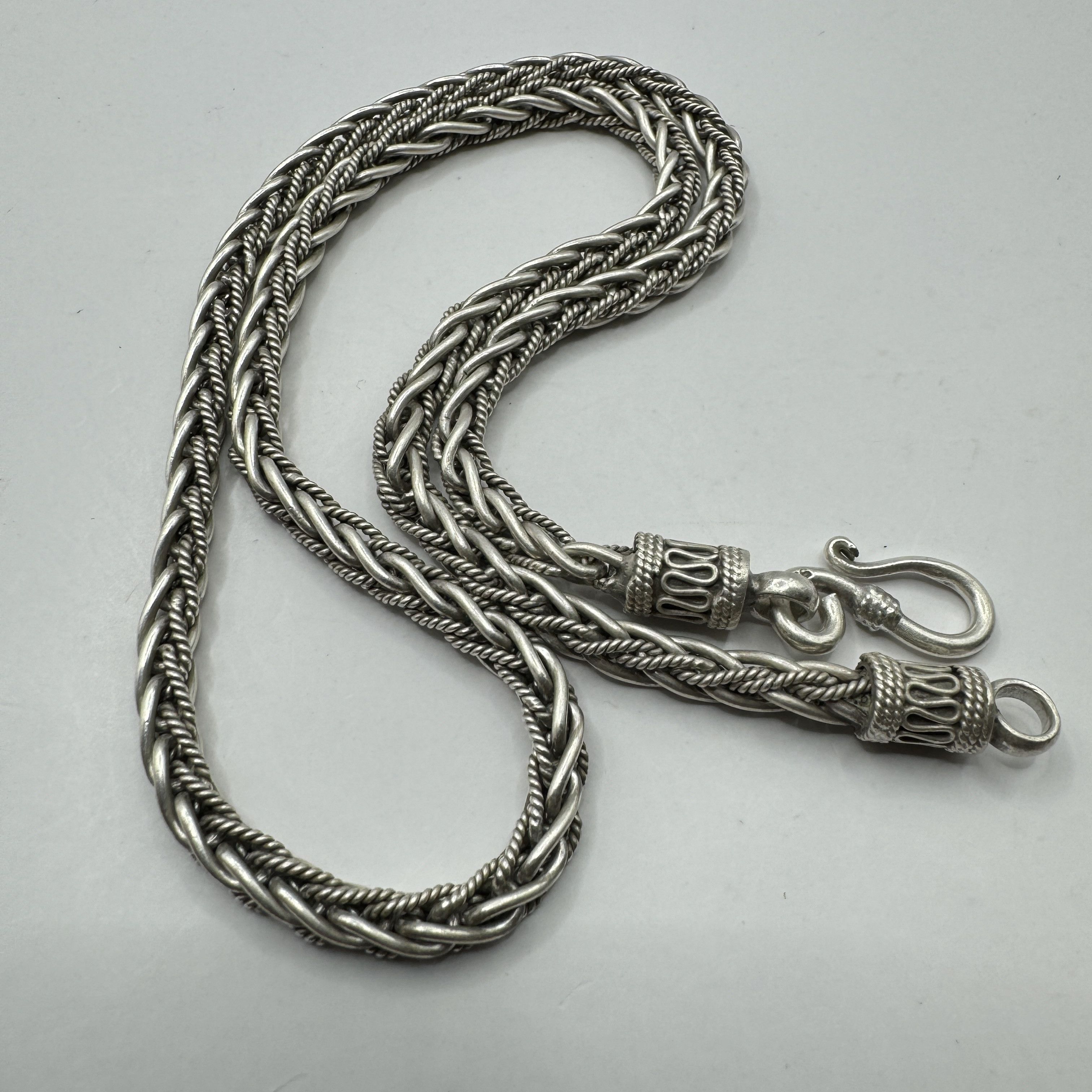 Sterling Silver Vintage Jewelry Chain, 925 Sterling Silver, Signed 47.45g Size ONE SIZE - 1 Thumbnail