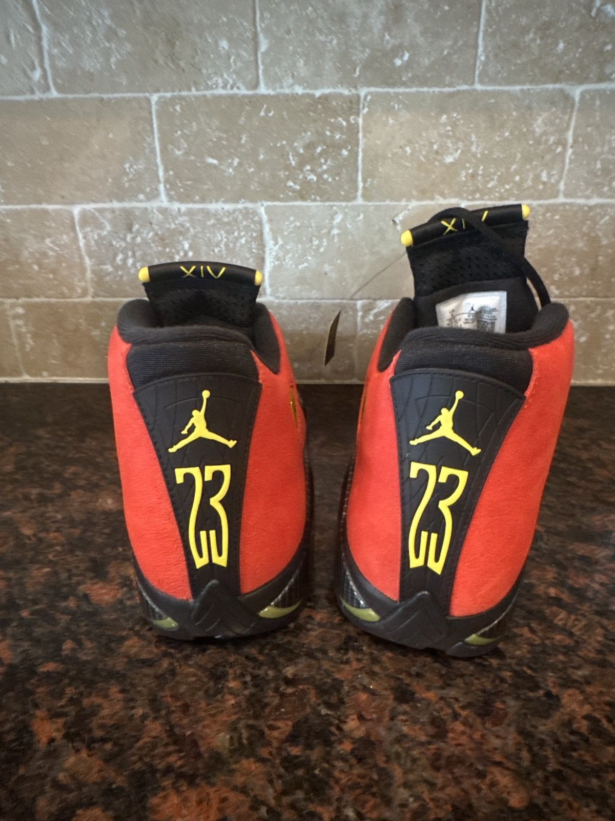 Jordan Brand Jordan 14 Challenge Red ,Ferrari Size US 9 / EU 42 - 3 Thumbnail