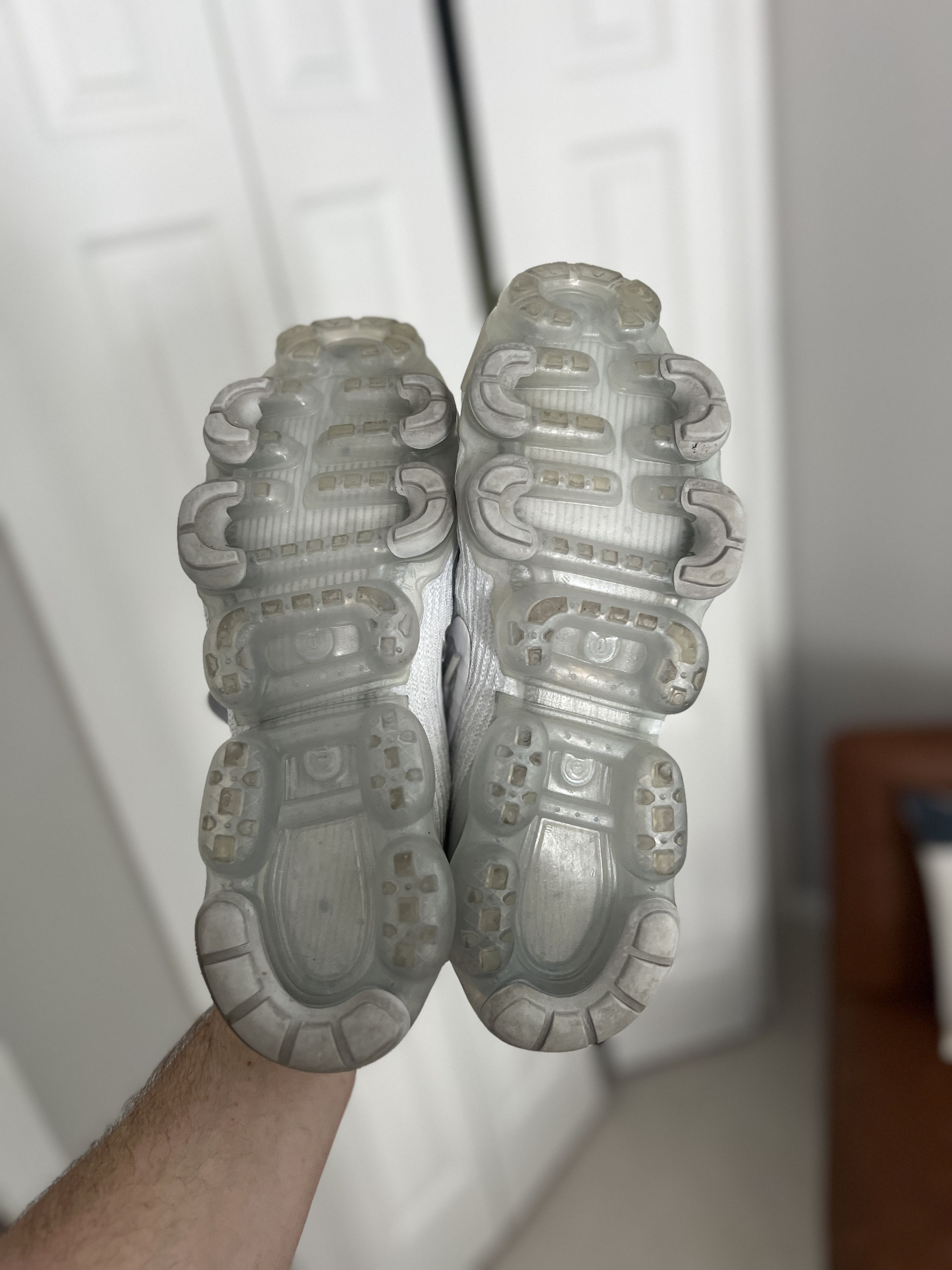 Nike *RARE* Nike Air VaporMax Flyknit 3 White Pure Platinum Size US 11.5 / EU 44-45 - 5 Thumbnail