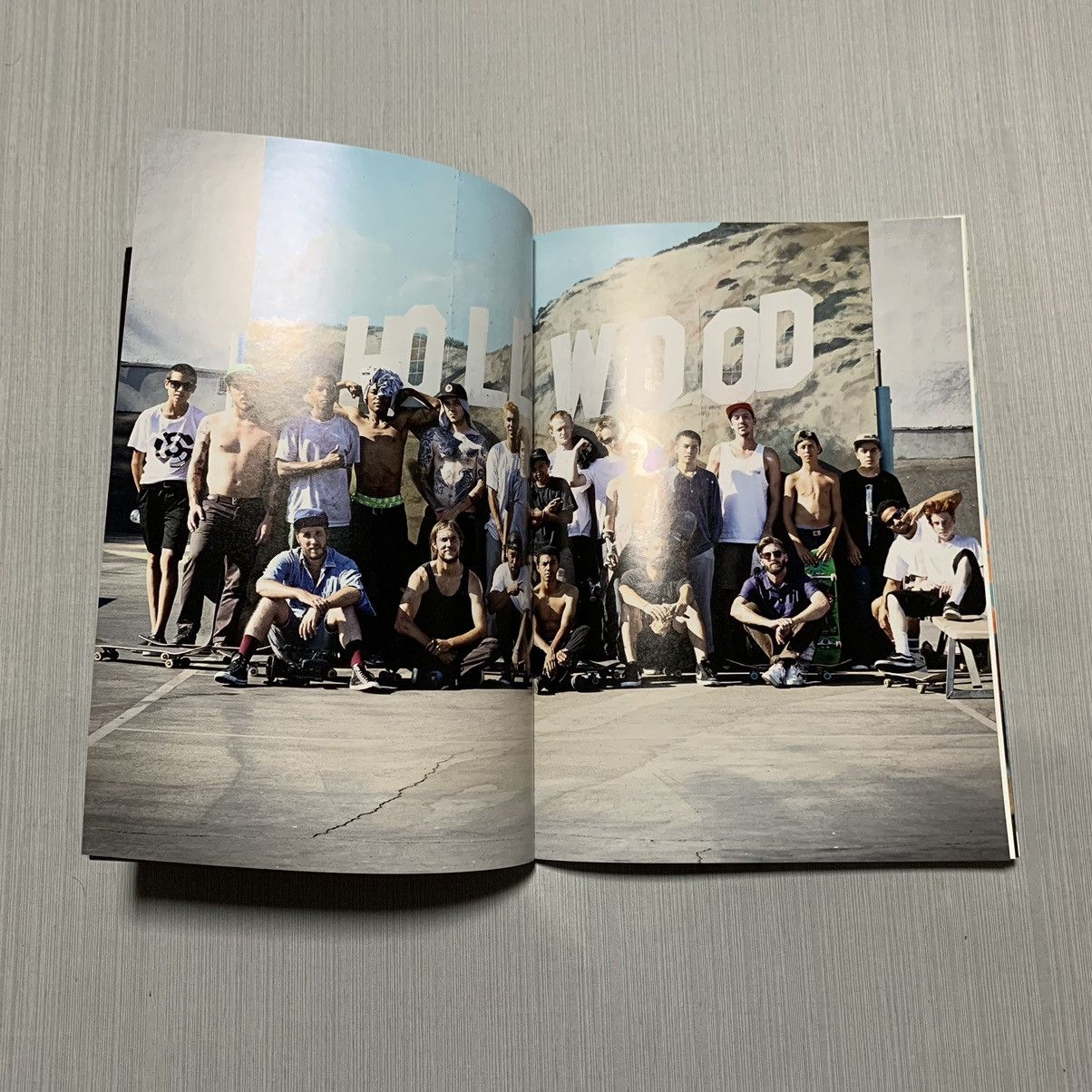 Supreme Supreme Fairfax Book Magazine Size ONE SIZE - 4 Thumbnail