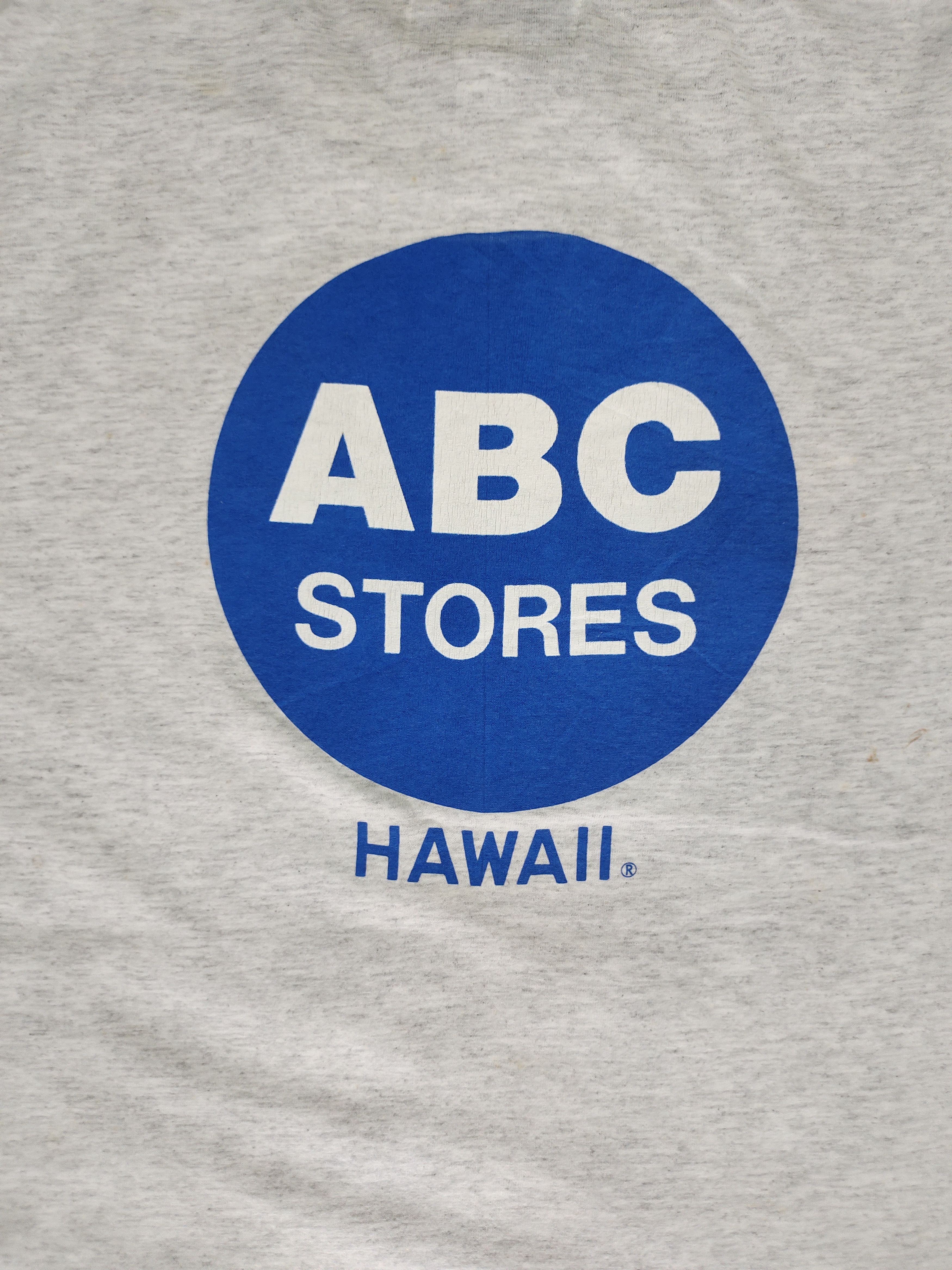 Vintage Vintage 90s ABC Stores Hawaii Distressed Roundneck T-Shirt Size US L / EU 52-54 / 3 - 3 Thumbnail
