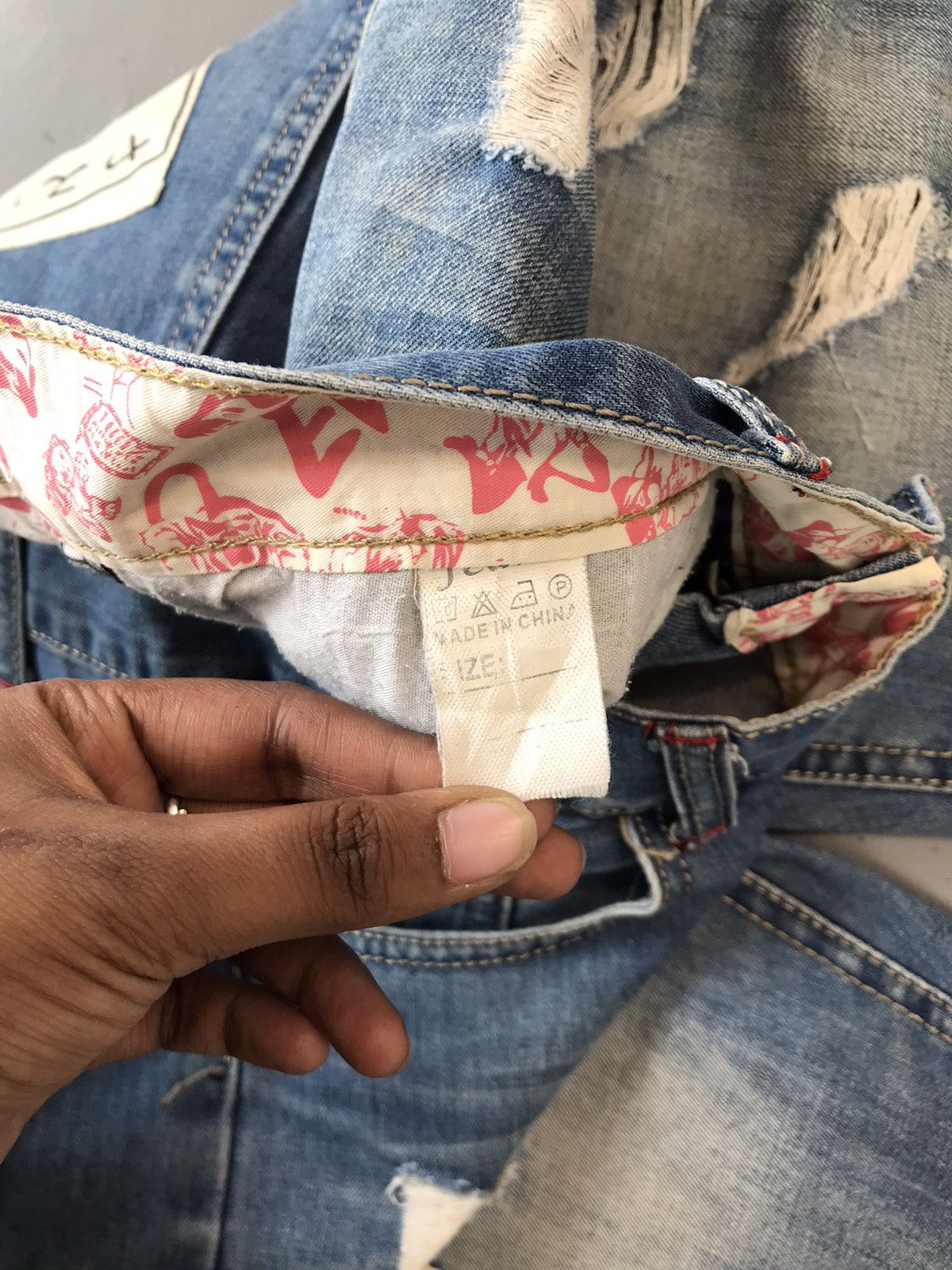 Japanese Brand × Vintage Vintage Evisu inspired daromadoll patch work denim jort Size US 34 / EU 50 - 5 Thumbnail