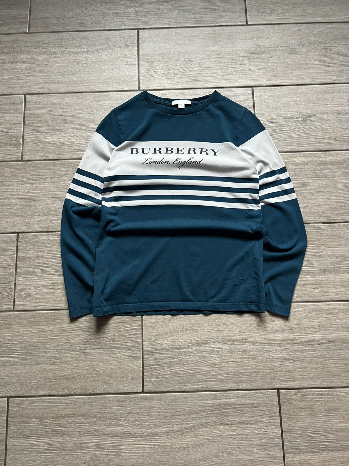 Burberry Burberry Long Sleeve Luxury Big Logo XS Rare Size US XXS / EU 40 - 1 Thumbnail