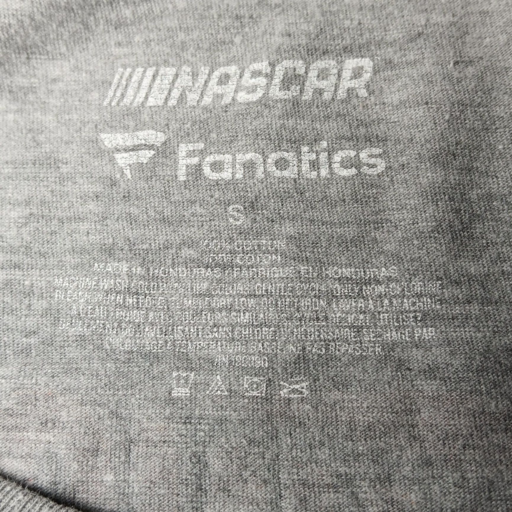Vintage VINTAGE Fanatics Watkins Glen International Race Car Driver Shirt Small Gray 2017 NASCAR I Love NY 355 Mens Size US S / EU 44-46 / 1 - 6 Thumbnail