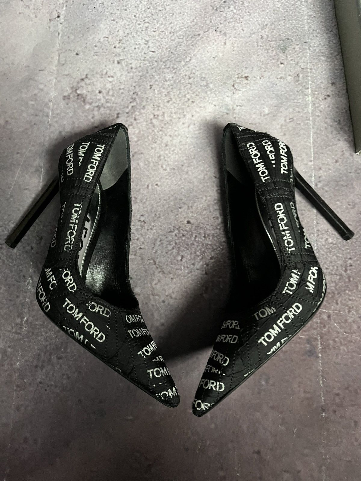 Tom Ford Tom Ford Label Covered T Screw Pointed Toe Size US 6.5 / IT 36.5 - 3 Thumbnail