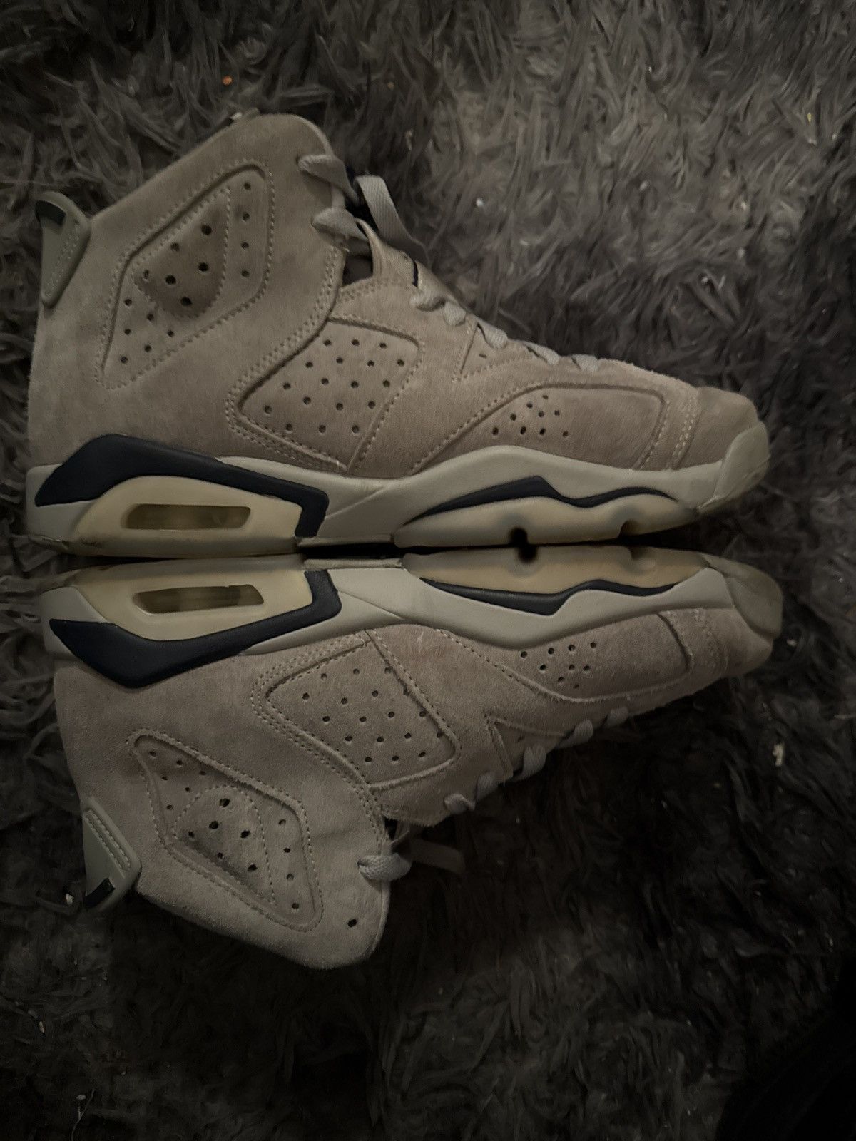 Jordan Brand Air jordan 6 retro GS Size US 6.5 / EU 39-40 - 2 Thumbnail