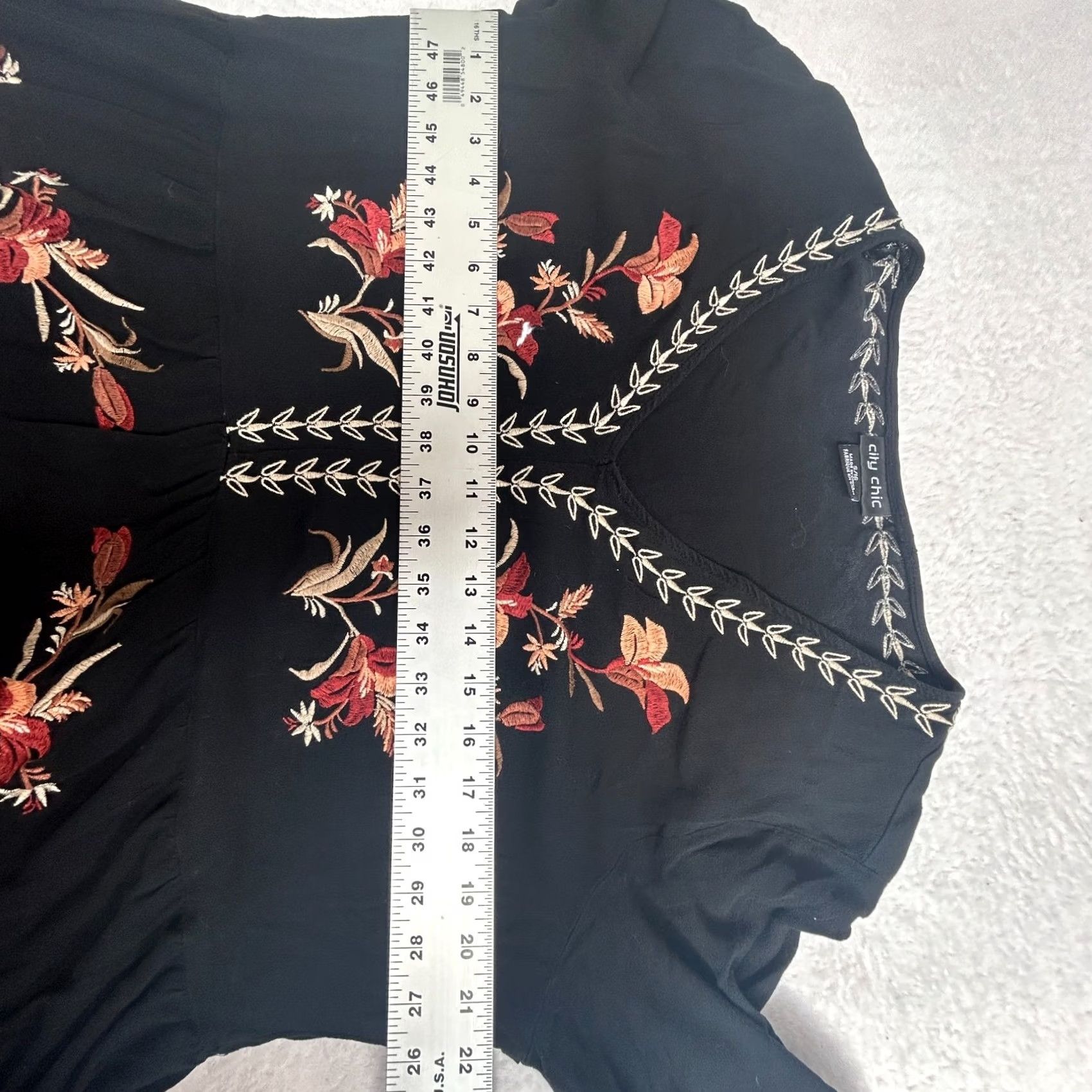 Vintage City Chic Women's Boho Embroidered Dress 3/4 Sleeve V-Neck Black Size Small / 16 Dress Womens Size S / US 4 / IT 40 - 7 Thumbnail