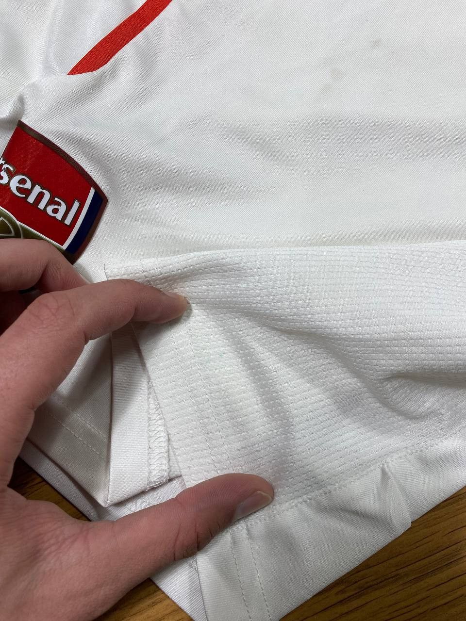 Puma × Vintage Arsenal x Puma Sportswear Soccer Shorts In White Size US 32 / EU 48 - 7 Thumbnail