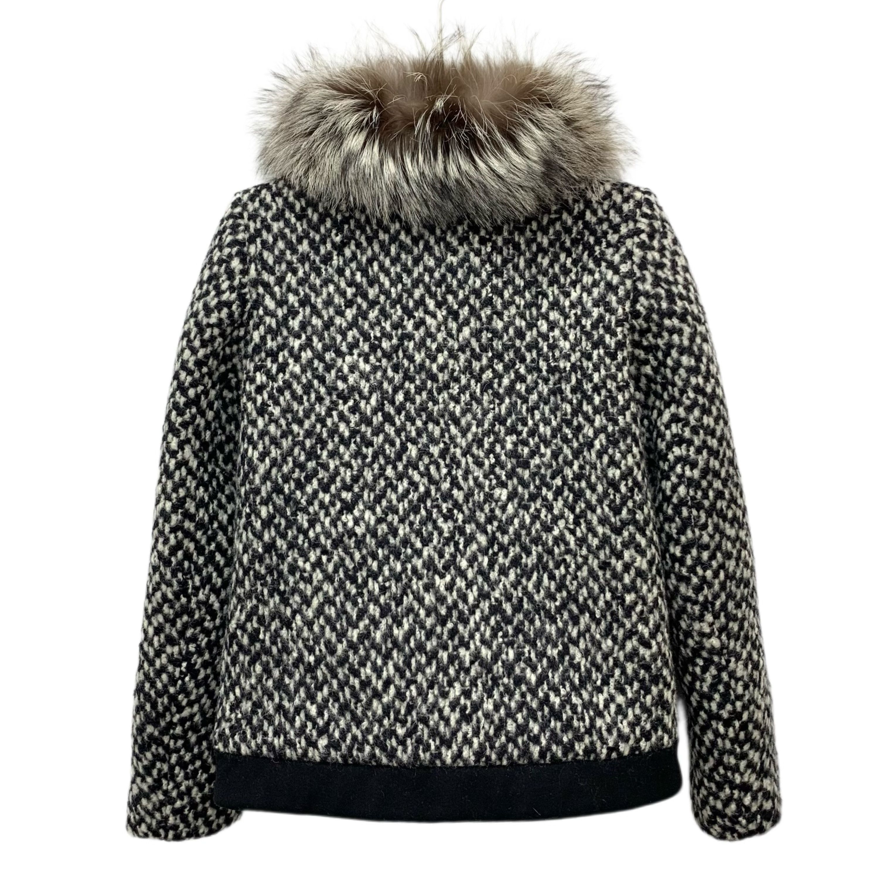 Moncler Moncler Nai Down Jacket Colorblock with Fur Trim (XS) Size XS / US 0-2 / IT 36-38 - 2 Thumbnail
