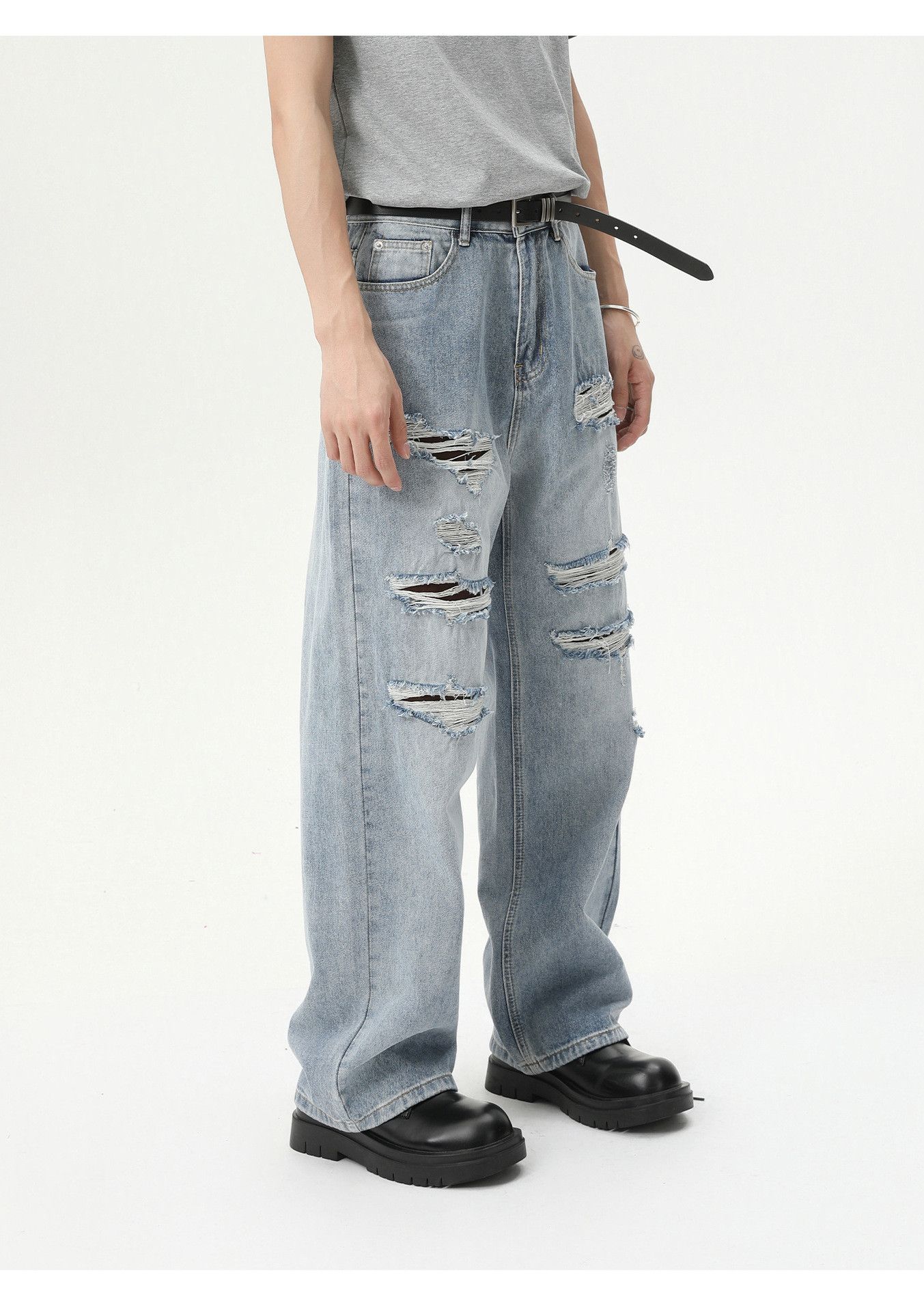 Vintage Men's distressed ripped loose-fitting washed denim jeans Size US 32 / EU 48 - 4 Thumbnail