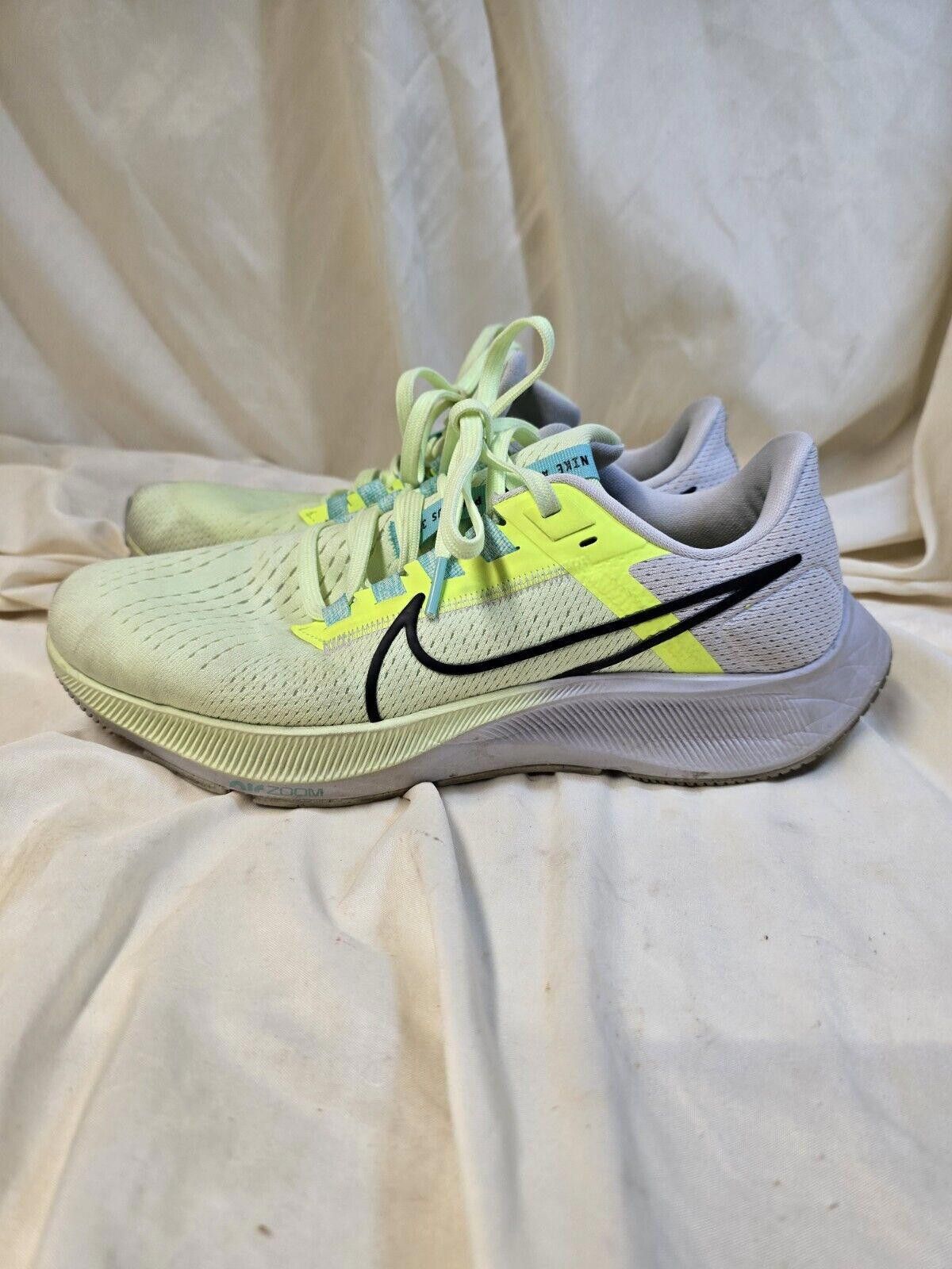 Nike Nike Womens Air Zoom Pegasus 38 Fast Pack Shoes Volt SZ 9 Size US 9 / IT 39 - 1 Thumbnail