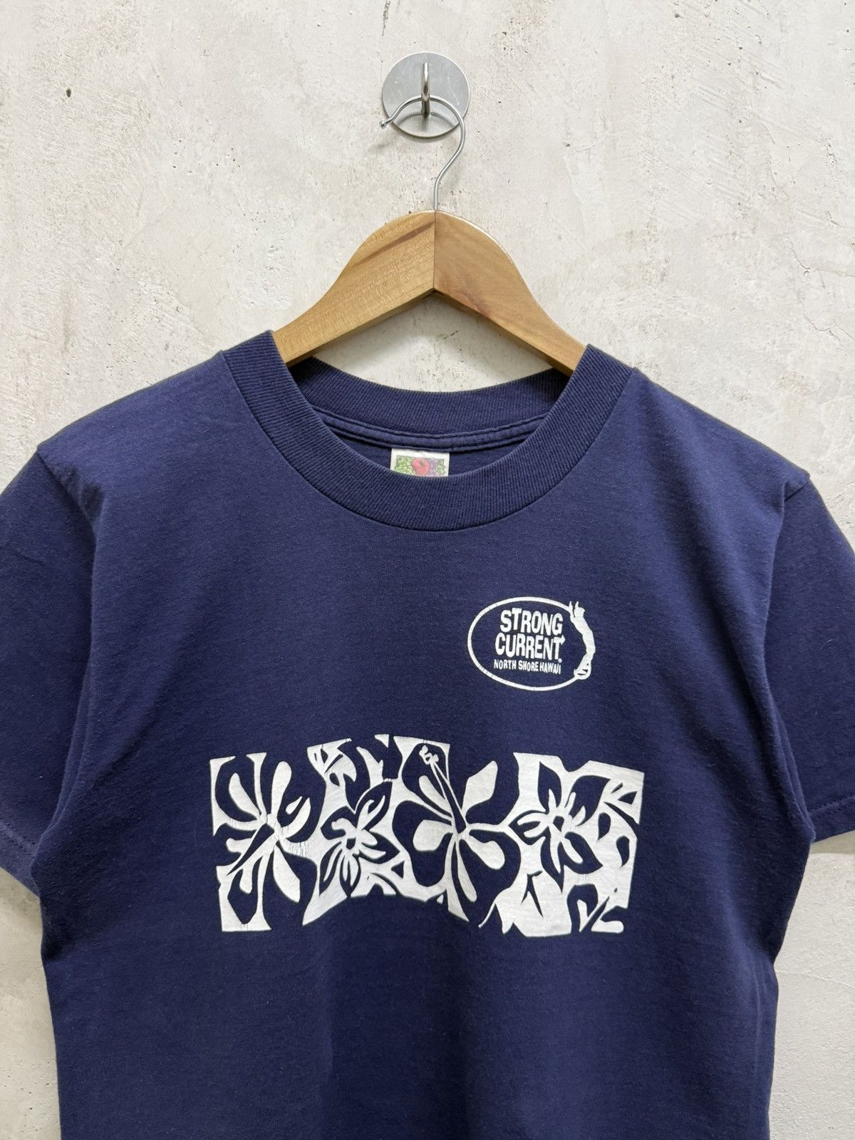 Vintage Faded 2000s Strong Current Hawaiian Surf Tee Size US XS / EU 42 / 0 - 2 Thumbnail