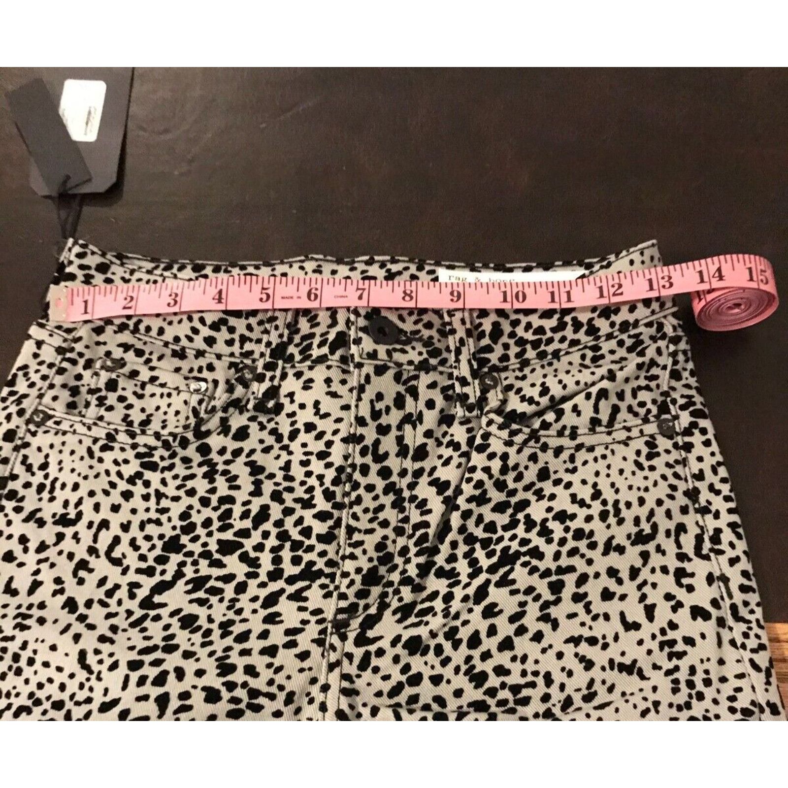 Rag & Bone Rag & Bone Hana High-Rise Slim Cropped Gray Cheetah Jeans Size 26" / US 2 / IT 38 - 14 Thumbnail