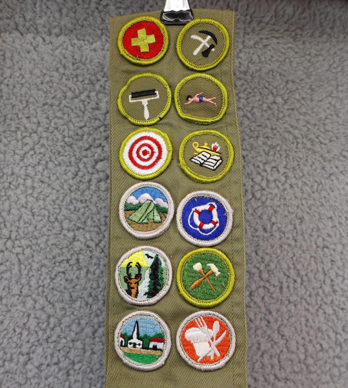 Other Boy Scouts Merit Badge Sash 12 Merit Badges BSA Size ONE SIZE - 1 Thumbnail