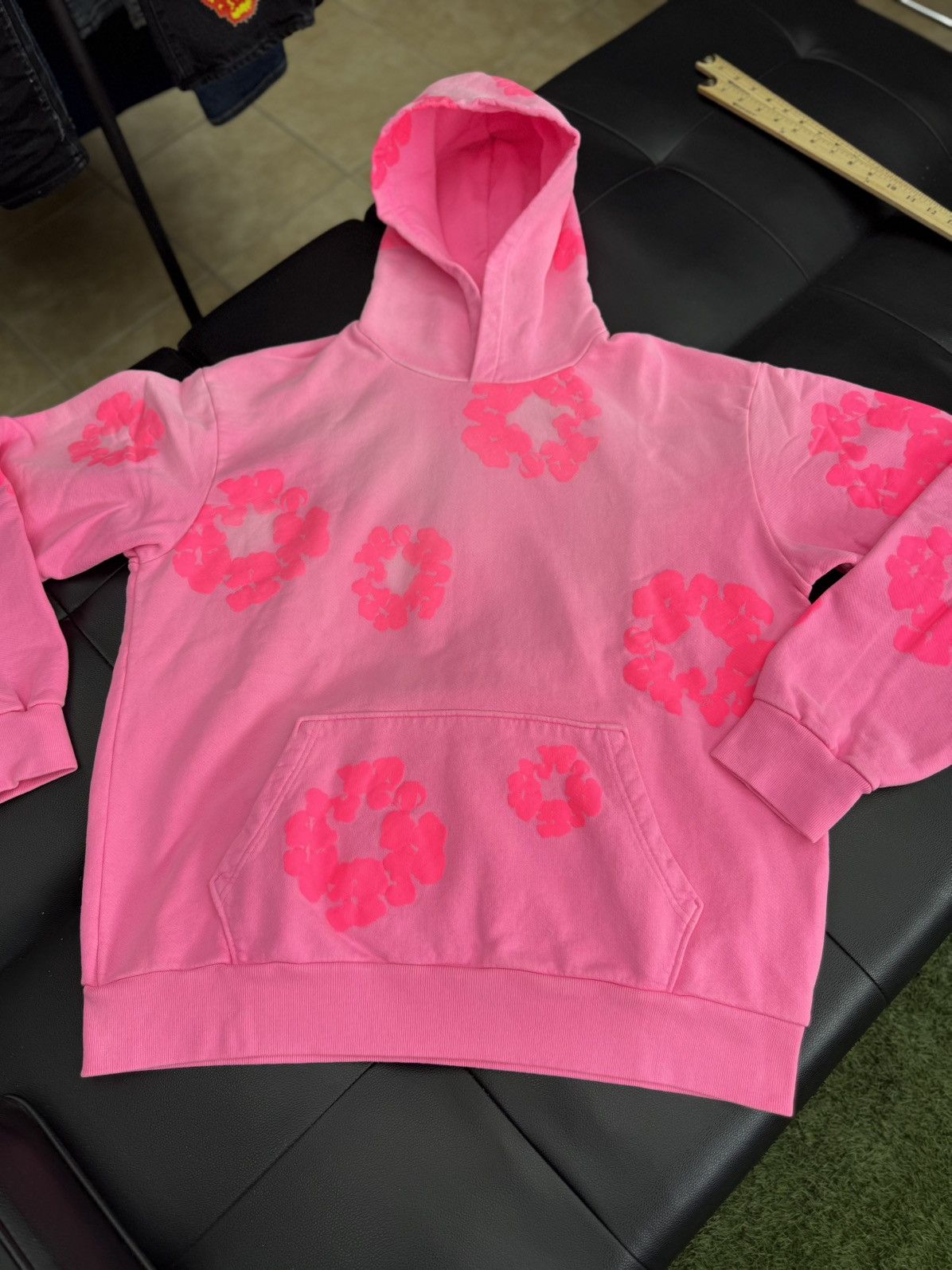 DENIM TEARS Denim Tears Pink 2025 Cotton Wreath Hoodie L (NEW) Size US L / EU 52-54 / 3 - 2 Thumbnail