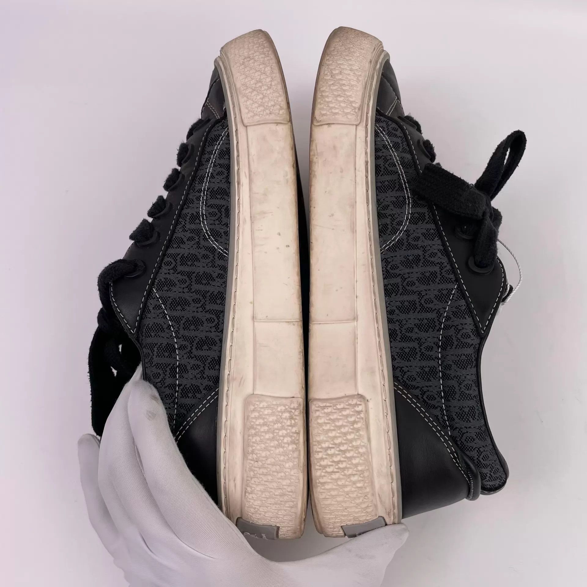 Dior Dior Side Logo Print Black & White Sneakers EUR 41 Size US 8 / EU 41 - 4 Thumbnail