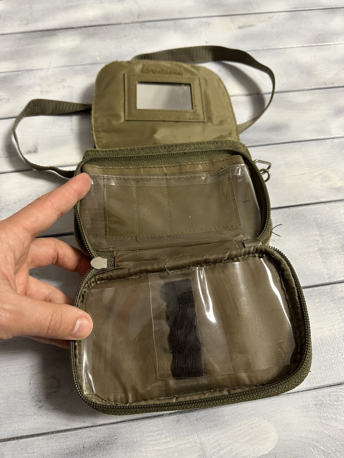 Japanese Brand Rare Vintage Military Shoulder Crossbody Mini Bag Size ONE SIZE - 5 Thumbnail