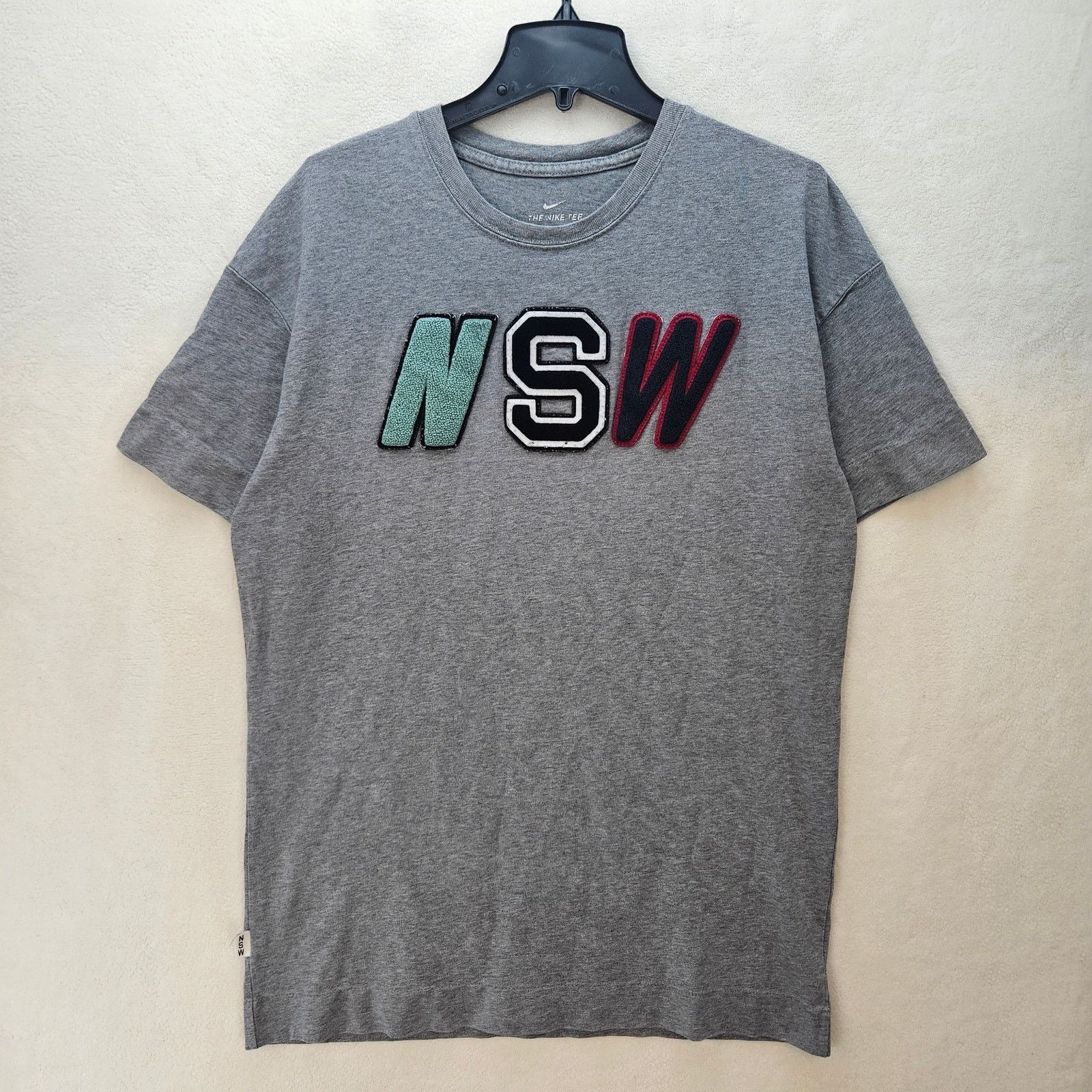 Nike NIKE WOMEN'S LARGE TALL HEATHER GREY T SHIRT Size L / US 10 / IT 46 - 1 Thumbnail