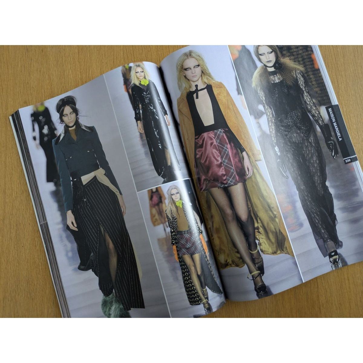 Maison Margiela gap PRESS oversized book Margiela Yohji Yamamoto & others Size ONE SIZE - 5 Thumbnail