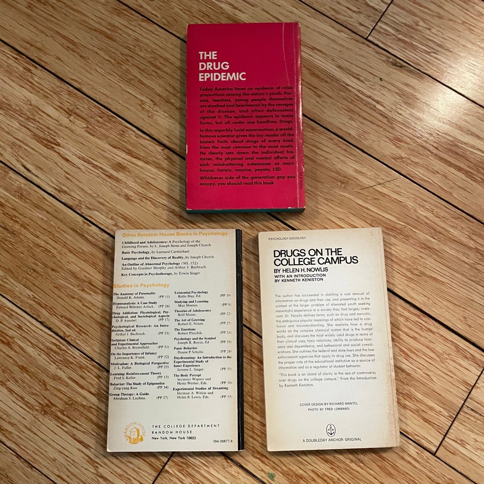 Other Lot of (3) Vintage Drugs Books narcotics addiction retro Size ONE SIZE - 3 Thumbnail