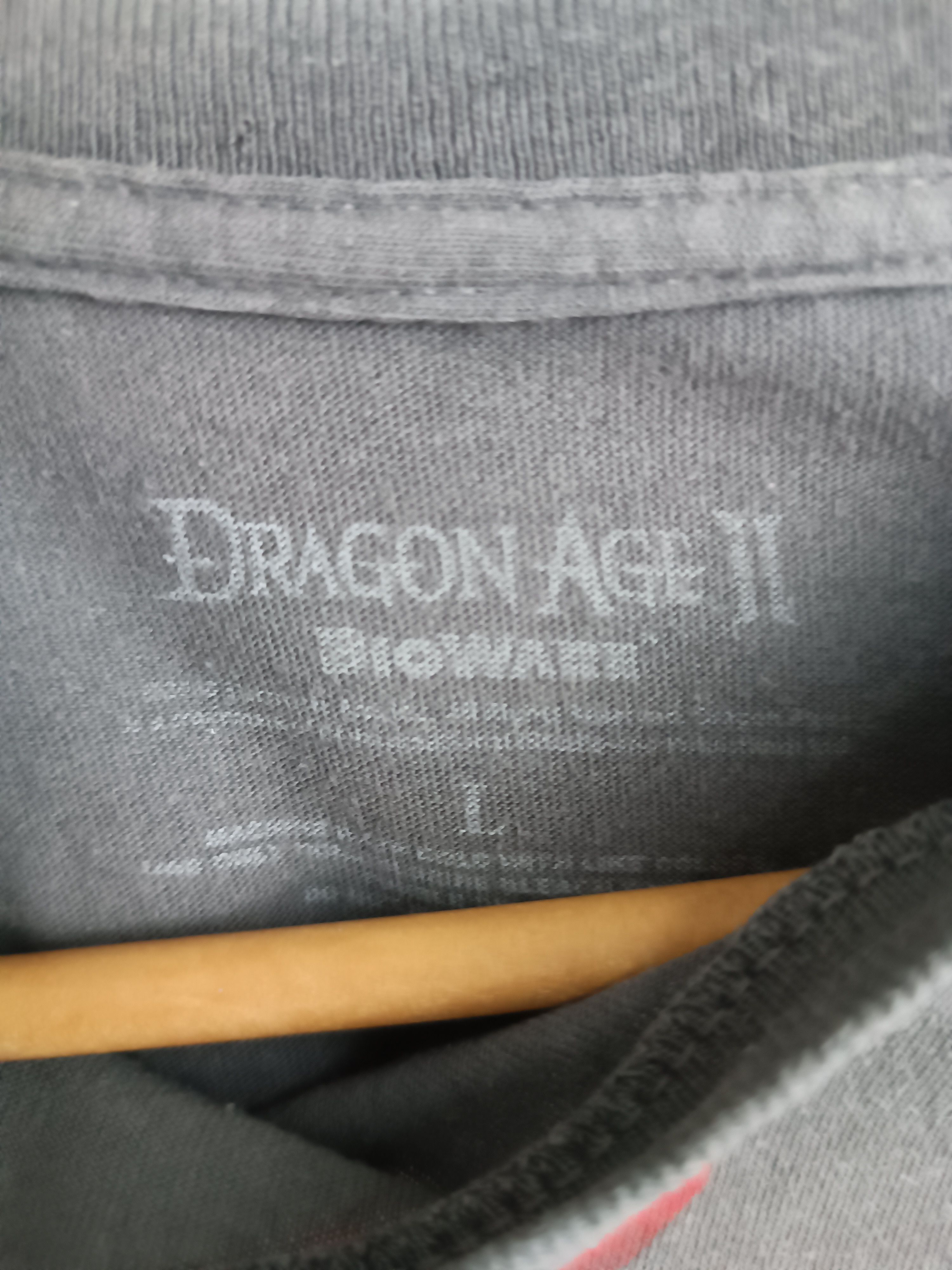 Playstation VINTAGE 2011 DRAGON AGE 2 RPG GAME TEE CRYSIS MASS EFFECT Size US L / EU 52-54 / 3 - 7 Thumbnail