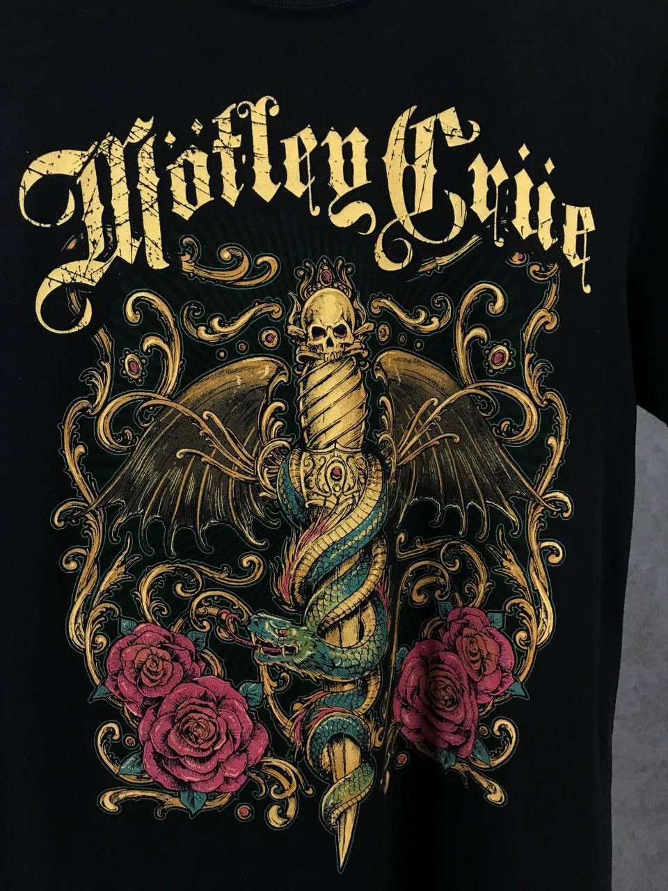 Band Tees Motley Crue rock band tee Size US L / EU 52-54 / 3 - 3 Thumbnail