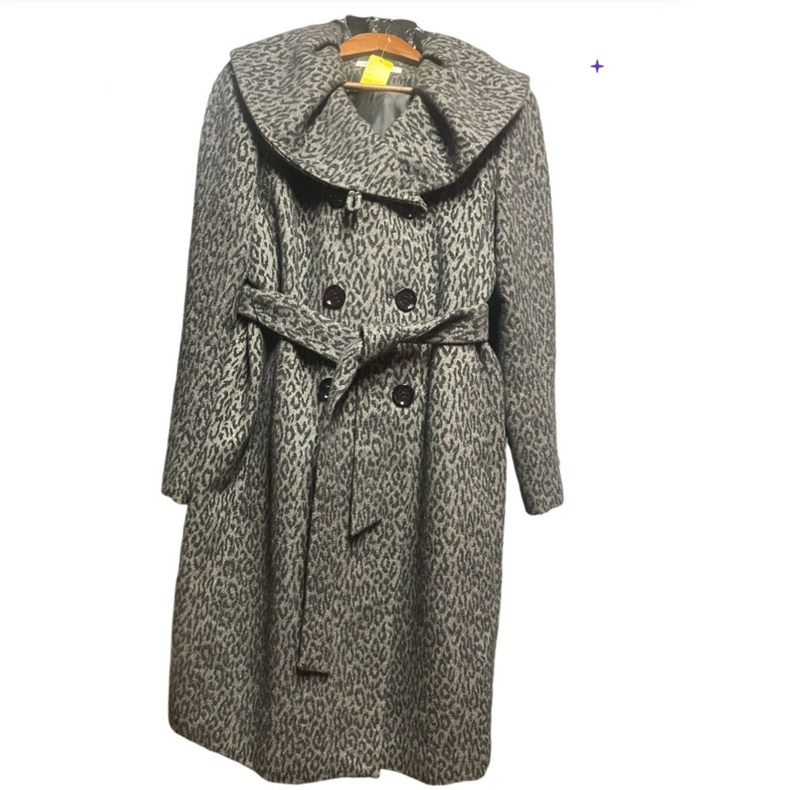 Calvin Klein Stylish Calvin Klein Gray Leopard Print Women's Coat, Medium Size M / US 6-8 / IT 42-44 - 1 Thumbnail