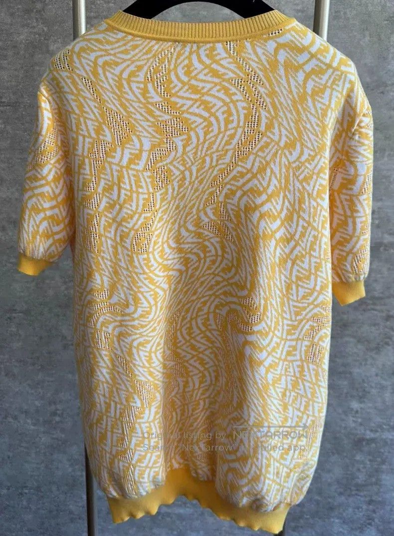Fendi Fendi Letter logo round-neck short-sleeve Size US M / EU 48-50 / 2 - 5 Thumbnail