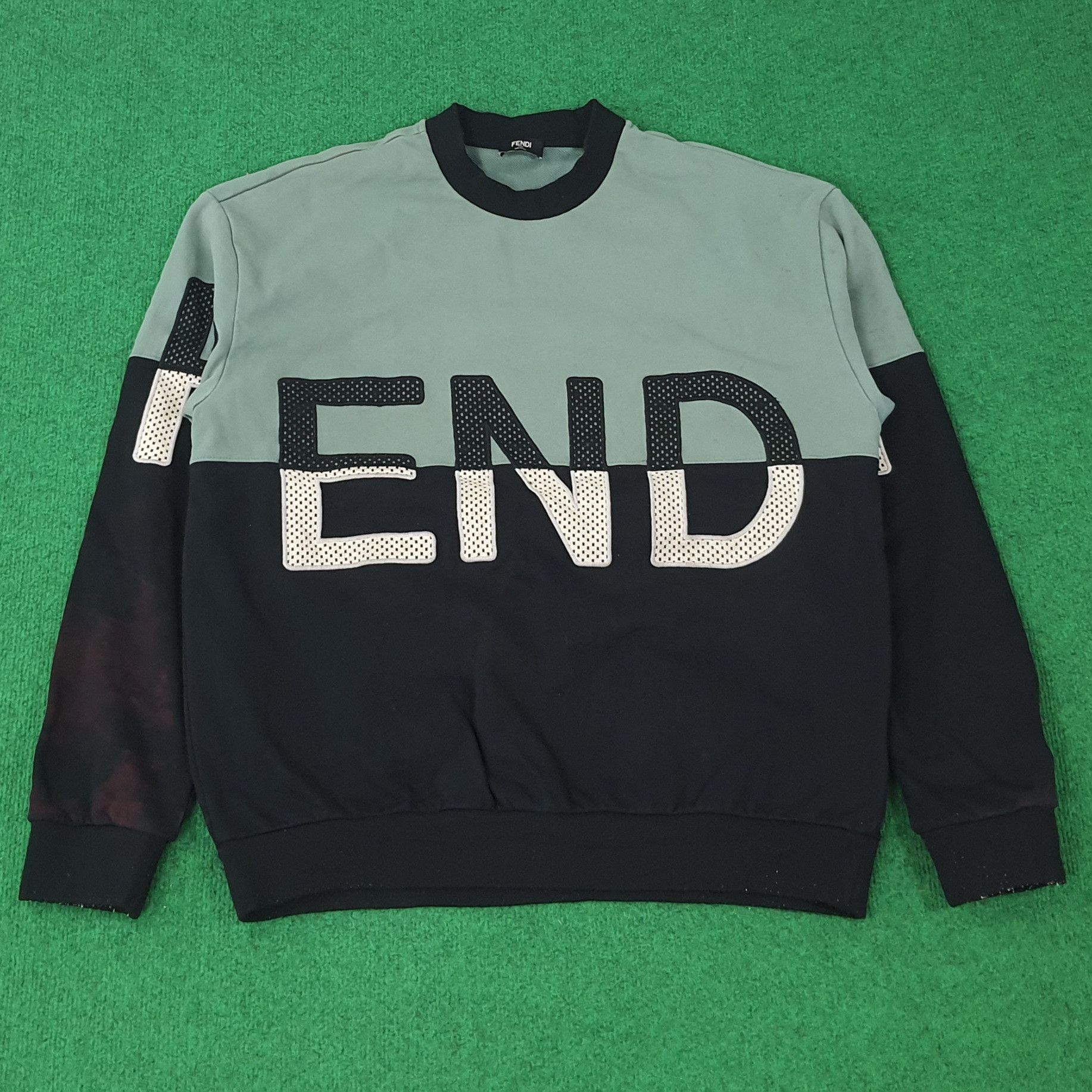 Fendi Vintage FENDI Designer Sweatshirt C234N25 Size US L / EU 52-54 / 3 - 1 Thumbnail