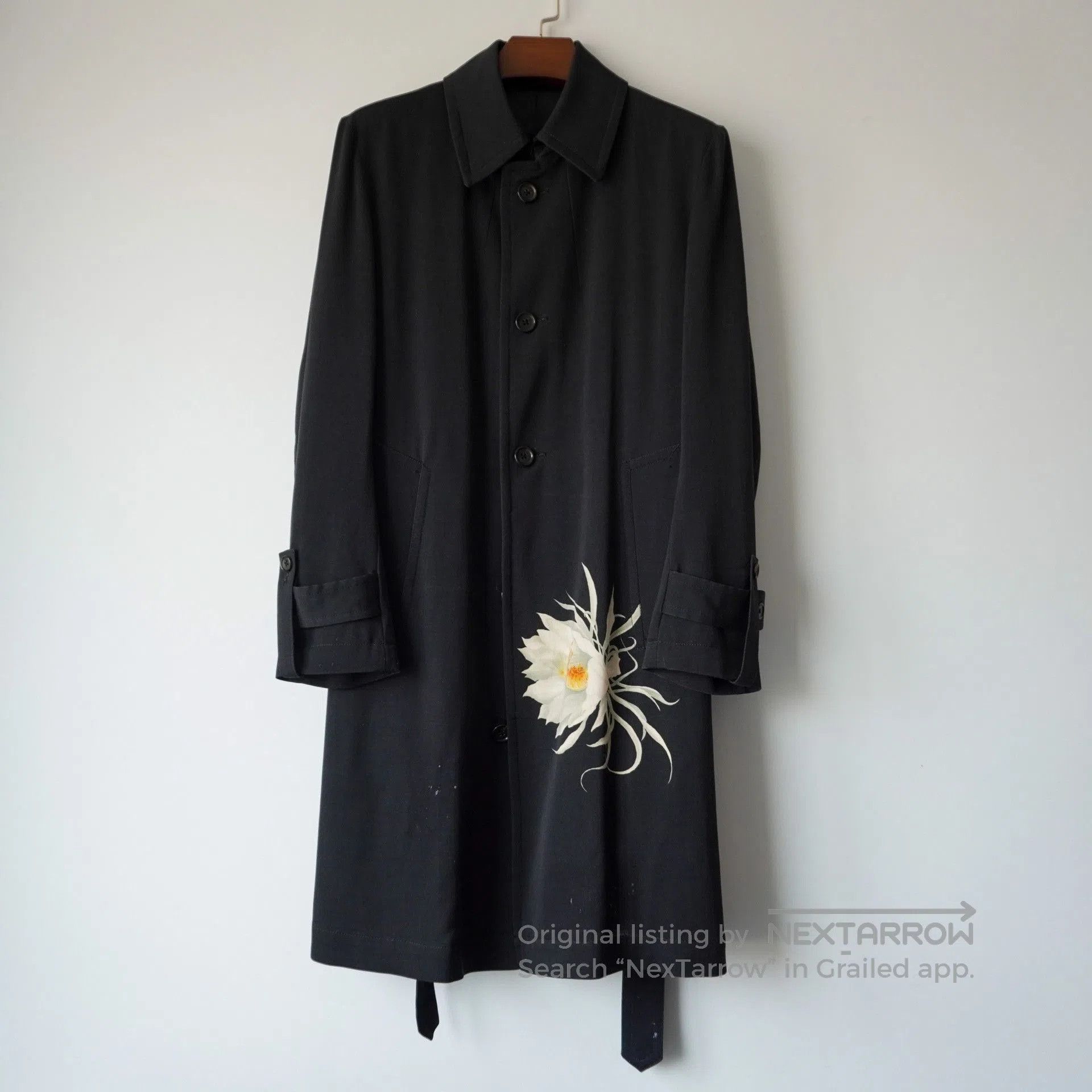 Yohji Yamamoto Yohji Yamamoto Black Coat with Floral Design. Size S / US 4 / IT 40 - 1 Thumbnail