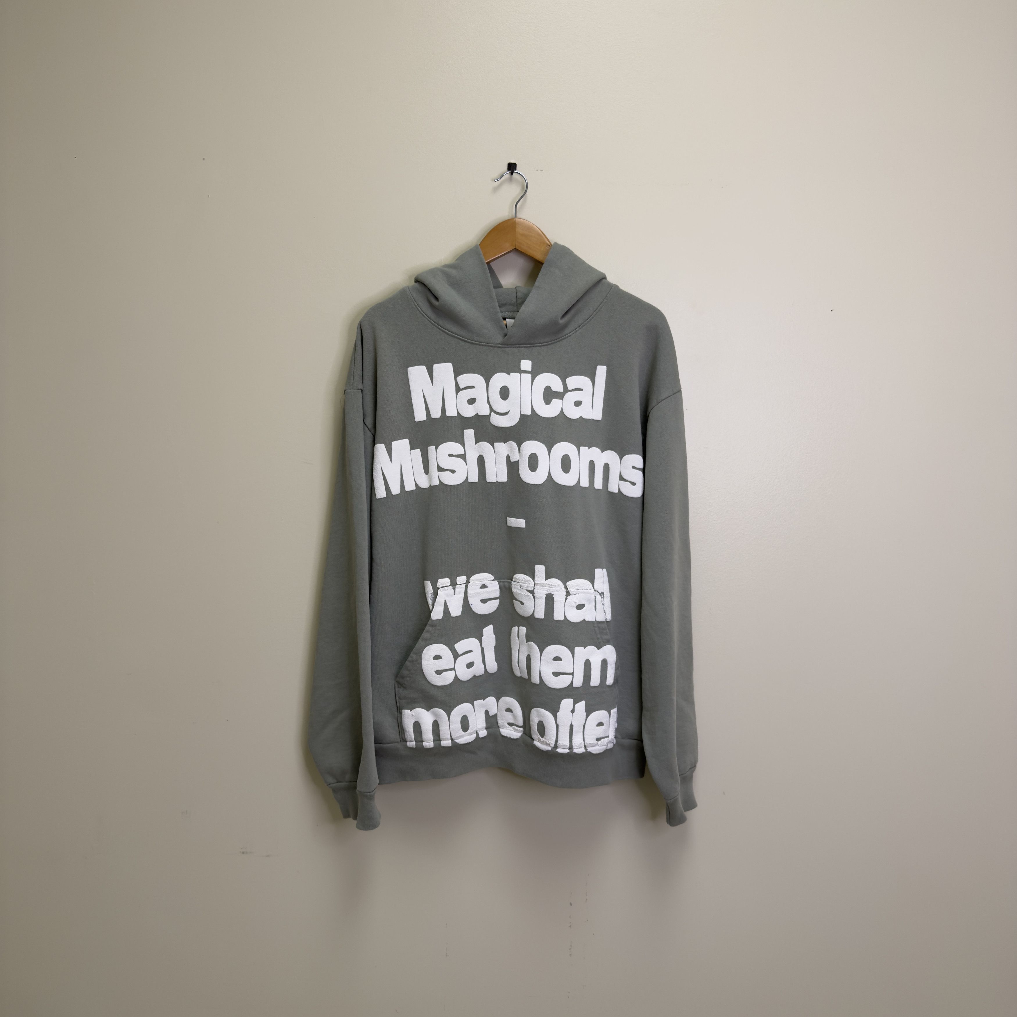 Lyrical Lemonade Magical Mushroom Hoodie Size US L / EU 52-54 / 3 - 1 Thumbnail