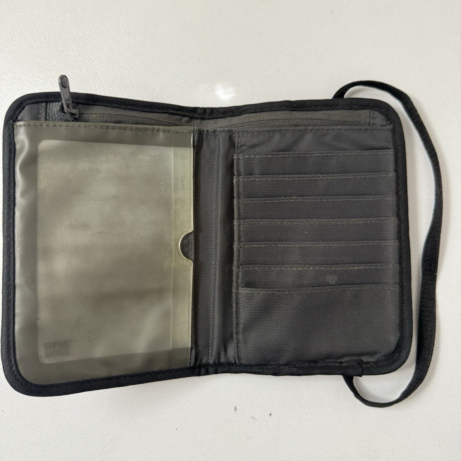 Other Pacsafe RFID Safe Blocking Compact Travel Organizer Wallet Size ONE SIZE - 3 Thumbnail