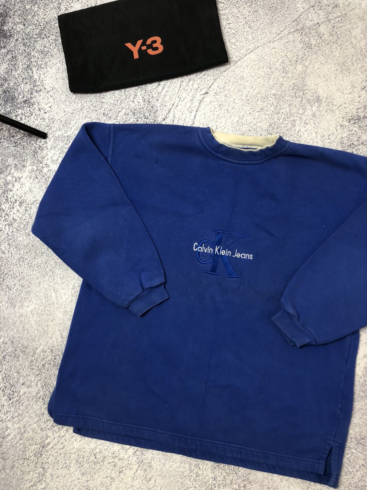 Calvin Klein × Vintage Men’s sweater Calvin Klein size Xl y2k retro vintage Size US XL / EU 56 / 4 - 3 Thumbnail