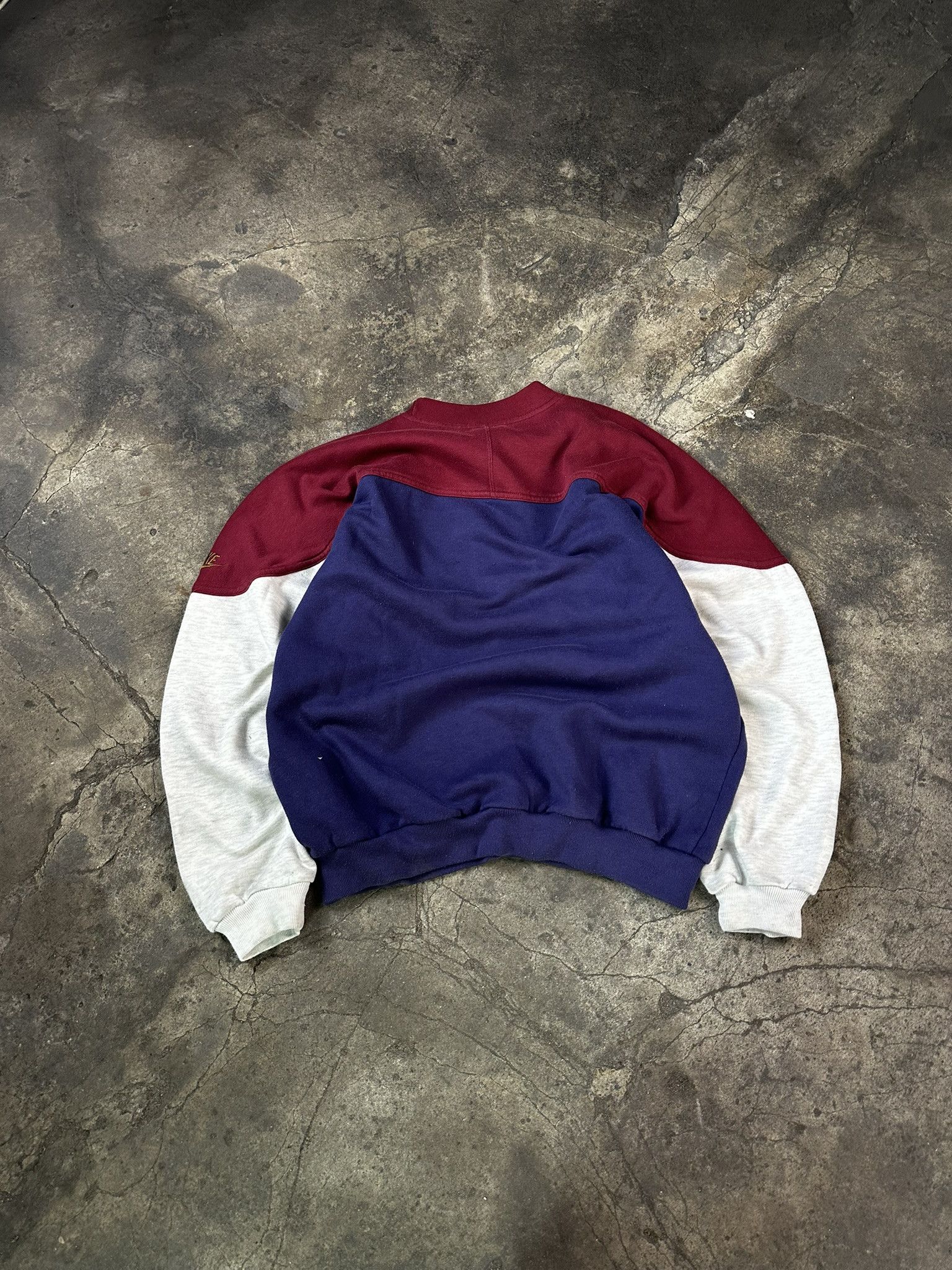 Nike 90s Nike Spellout Boxy Crewneck Size US M / EU 48-50 / 2 - 6 Thumbnail