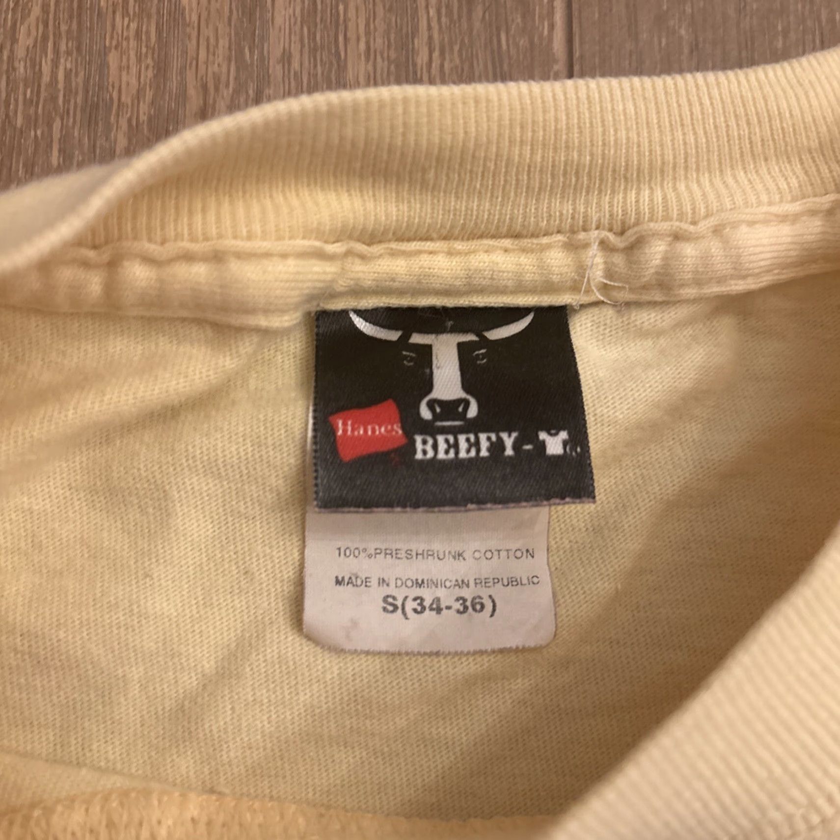 Hanes VINTAGE Hanes T-Shirt Big Peckers Bar and Grill Summer Beach Yellow Adult Small Mens Size US S / EU 44-46 / 1 - 4 Thumbnail