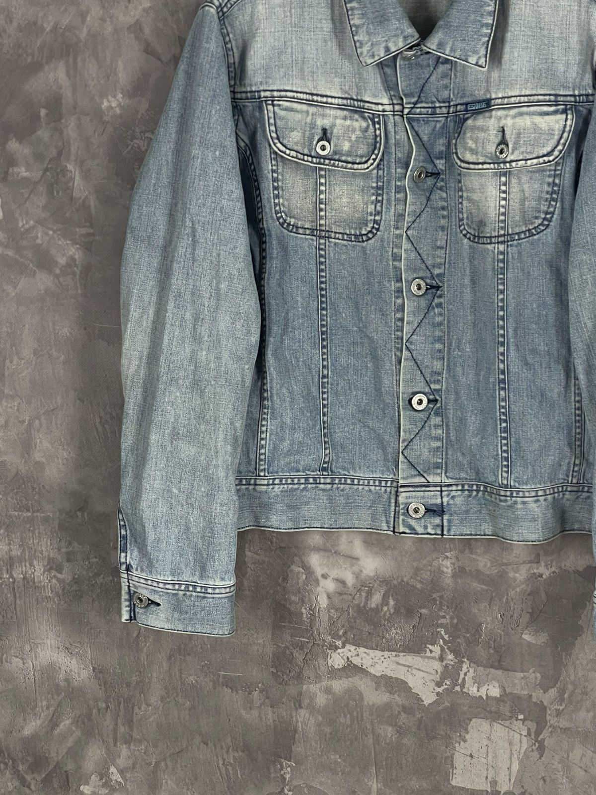 Diesel × Vintage Diesel Vintage Y2K Faded Grunge Denim Jacket Size XL / US 12-14 / IT 48-50 - 5 Thumbnail