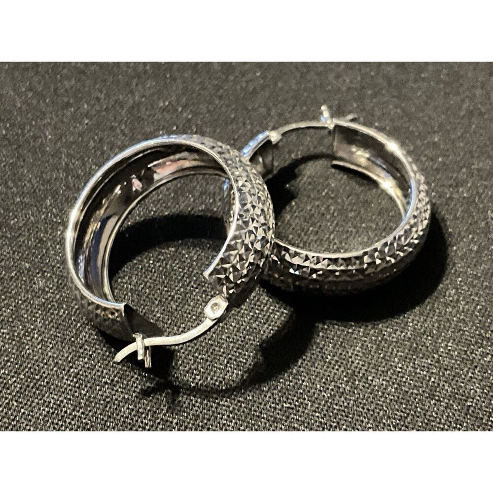 Other 925 Textured Pierced Hoops Very Light Weight Size ONE SIZE - 5 Thumbnail