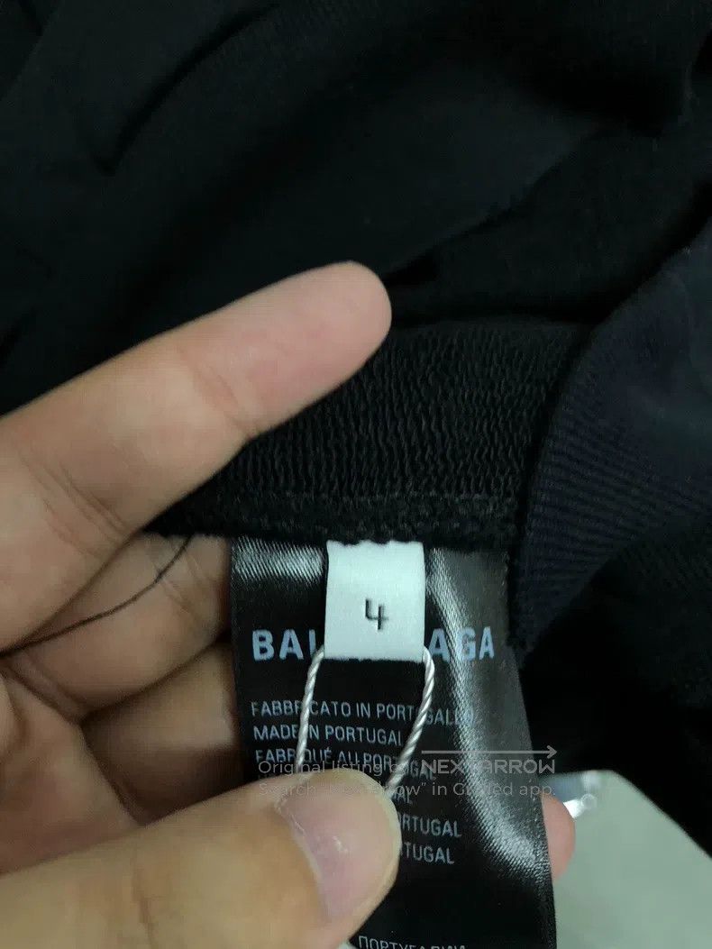 Balenciaga Balenciaga Letter Printed Hoodie Size US XL / EU 56 / 4 - 5 Thumbnail