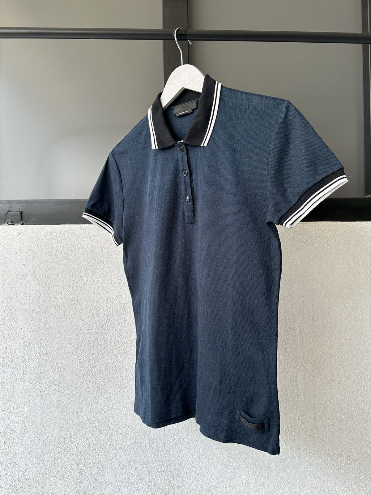 Prada 2010 S/S Prada polo tee Size S / US 4 / IT 40 - 15 Thumbnail