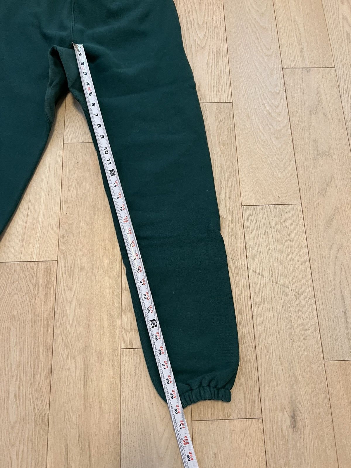Camber Camber Sweatpants (Pine Green, Small) Size US 31 - 5 Thumbnail