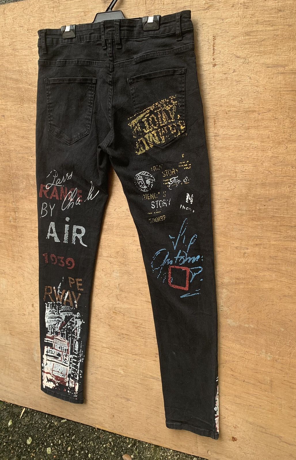 Japanese Brand 🔥 Creative Graffiti Graphic Print Streching Jeans Pants Size US 31 - 6 Thumbnail