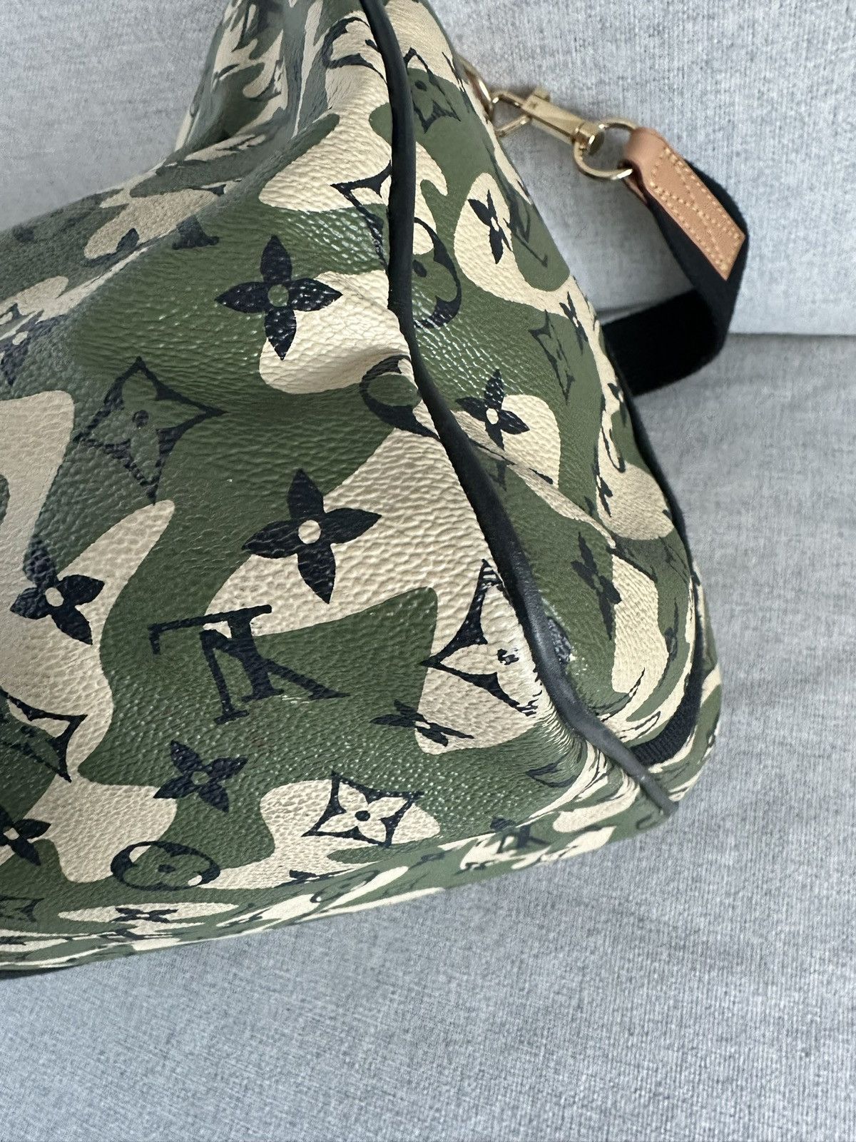 Louis Vuitton × Takashi Murakami Louis Vuitton x Murakami Monogramouflage Duffle Keepall 55 Size ONE SIZE - 8 Thumbnail